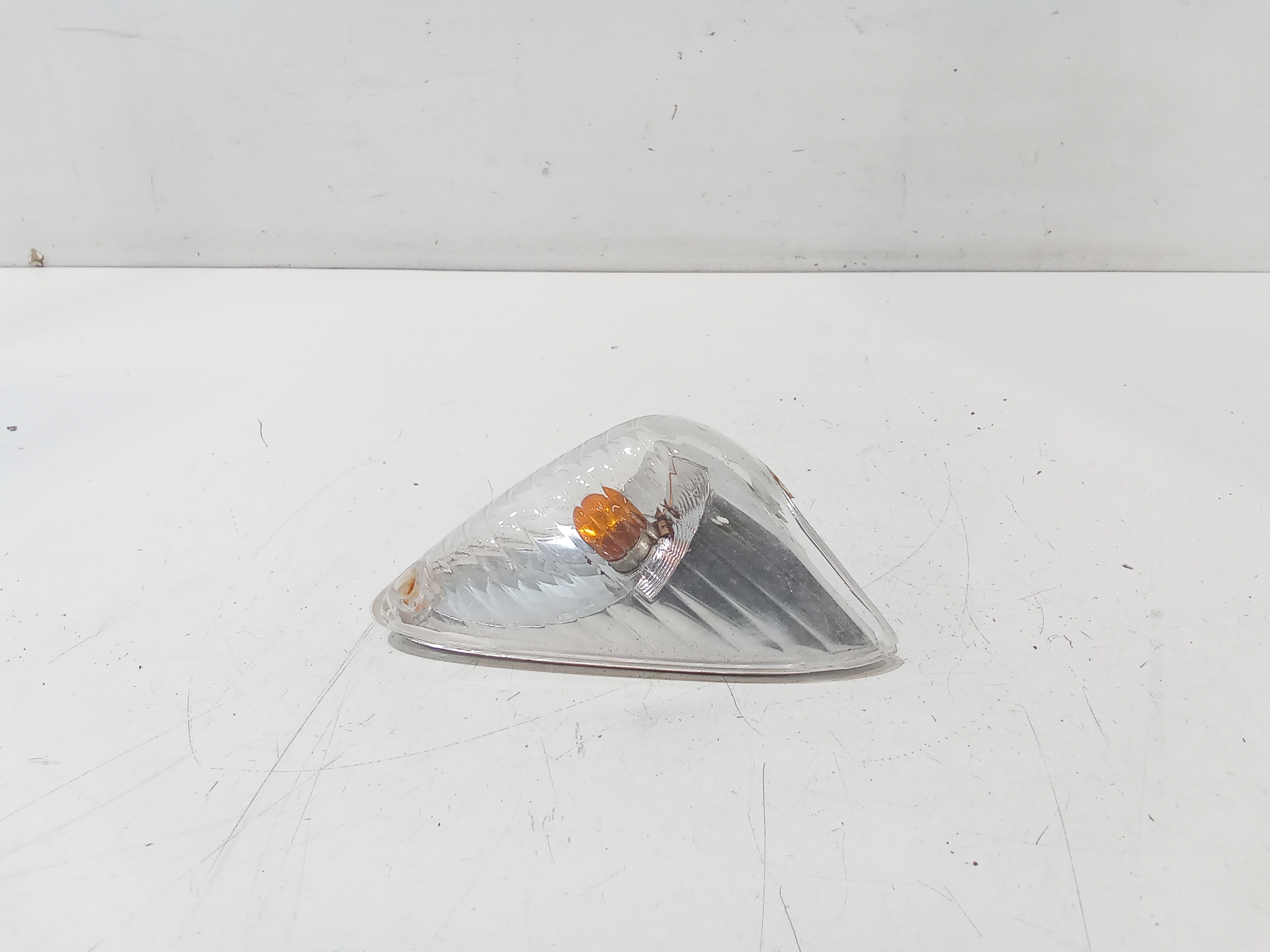Lampada Direzione Ant. Destro Usato