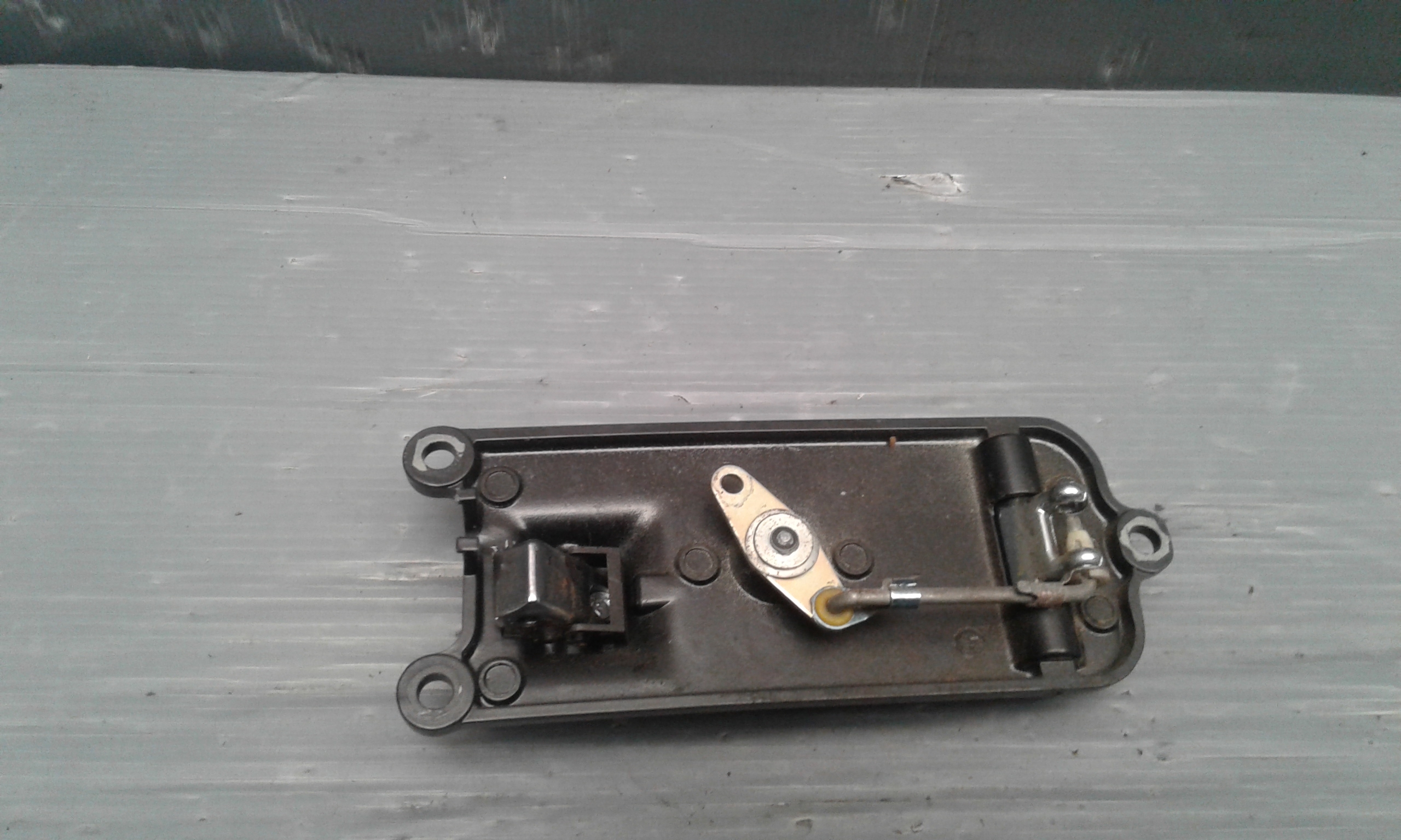 Maniglia Int. Apertura Porta Post. Destro Usato