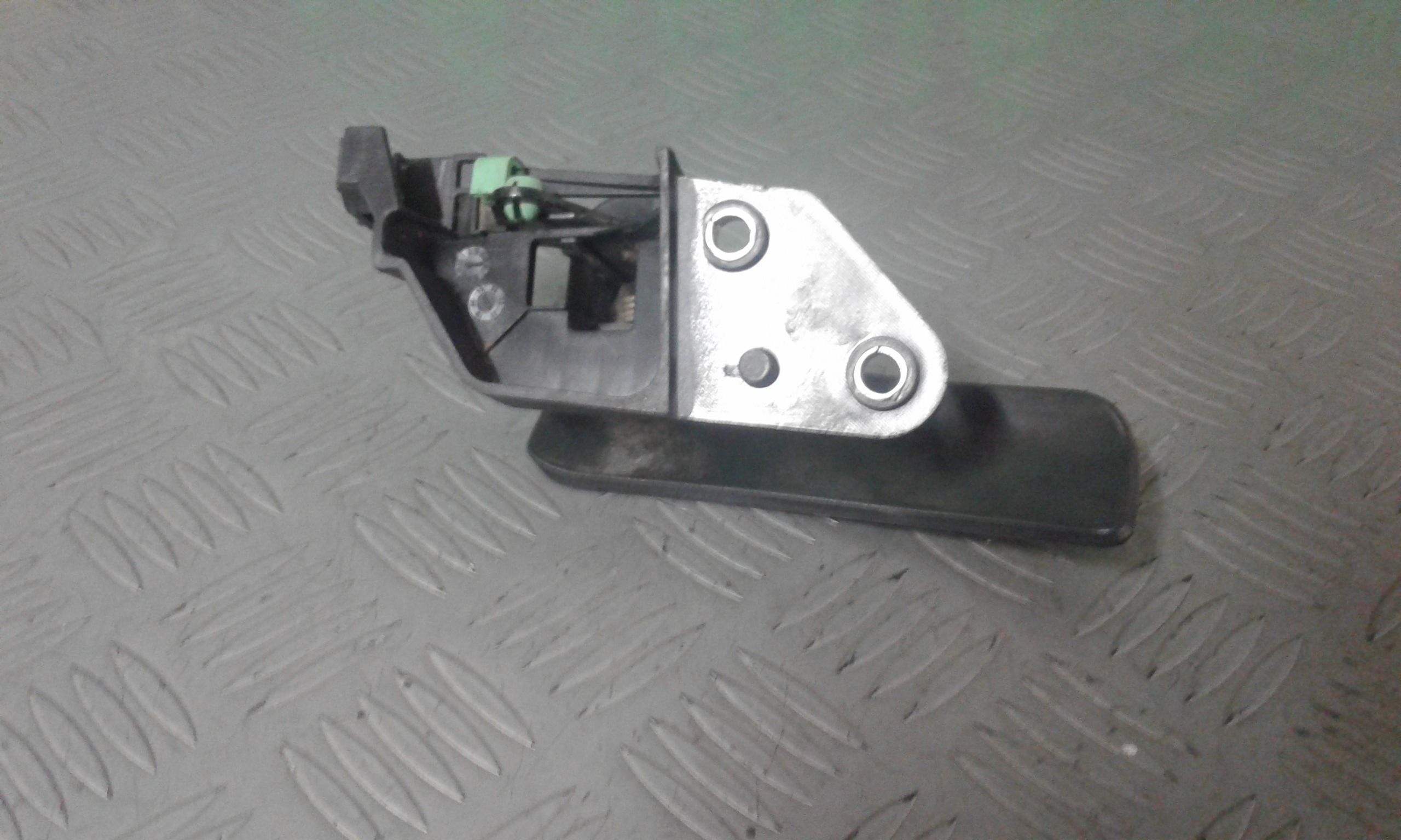 Maniglia Int. Apertura Porta Ant. Destro Usato