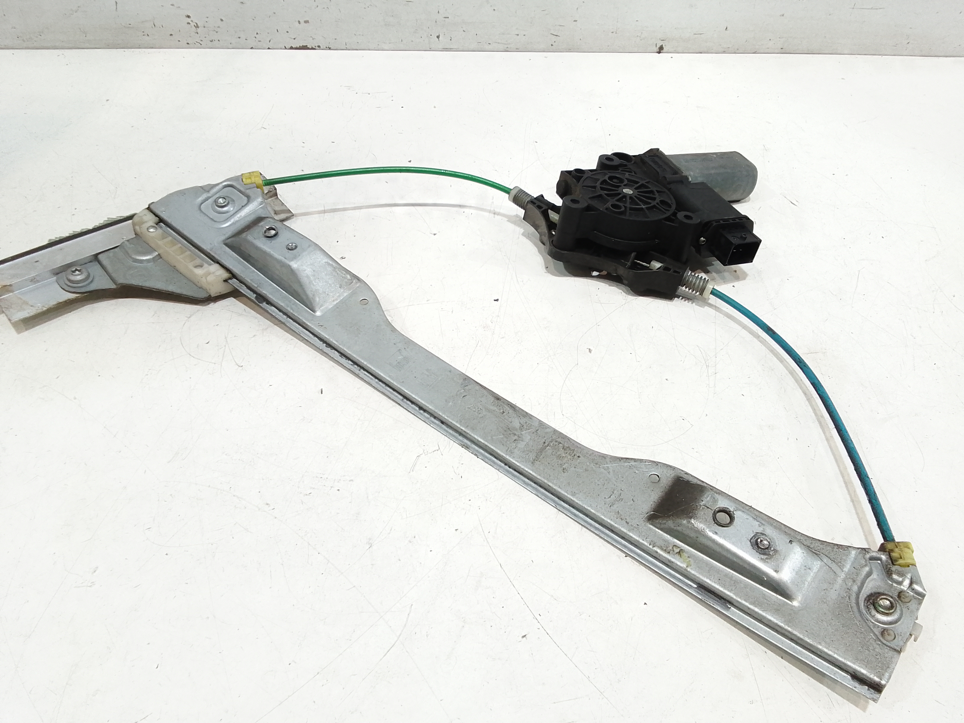 Alzacristallo Porta Ant. Sinistro 13314154 Usato