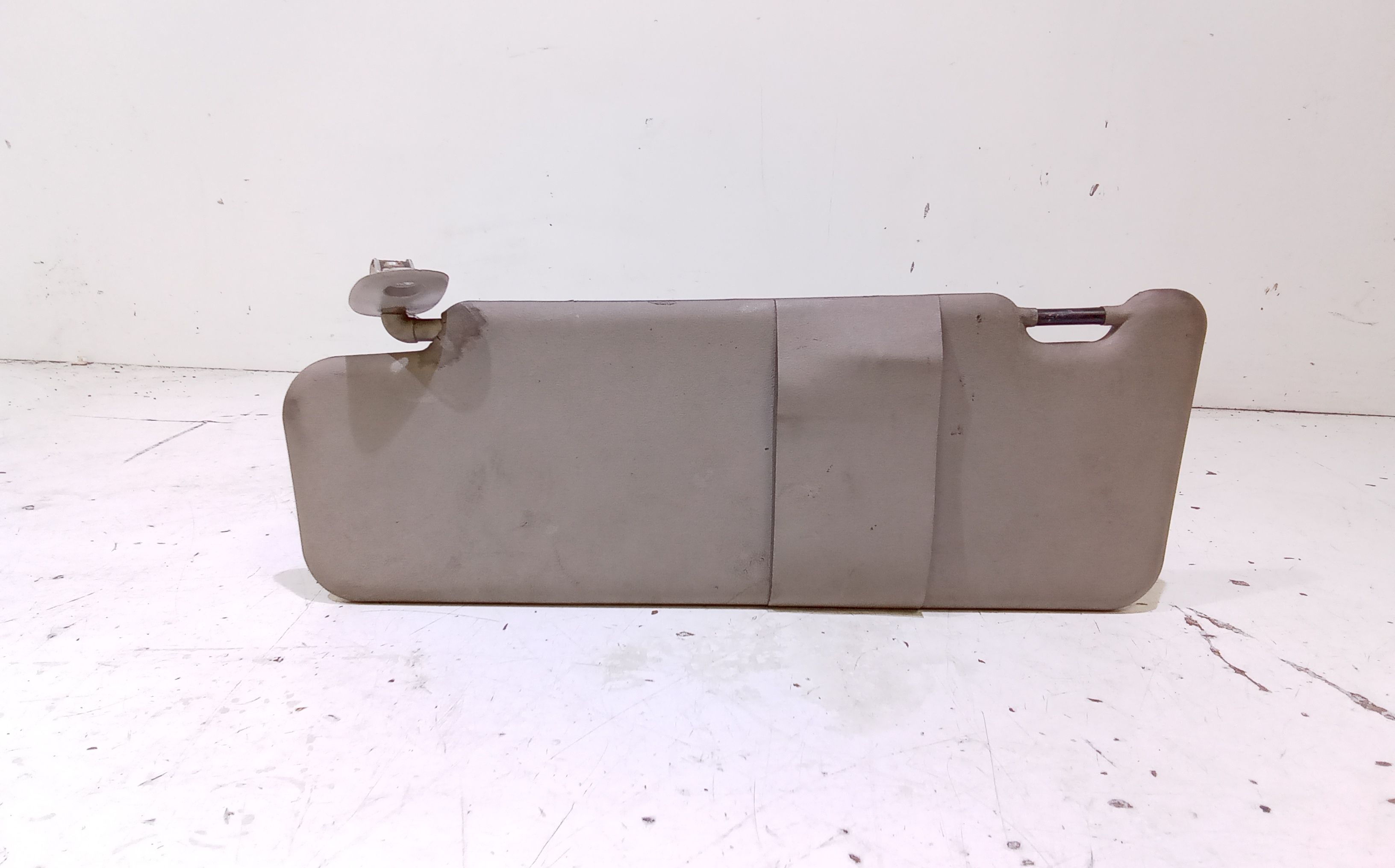 Aletta Parasole Parabrezza Sinistro 964016685R Usato