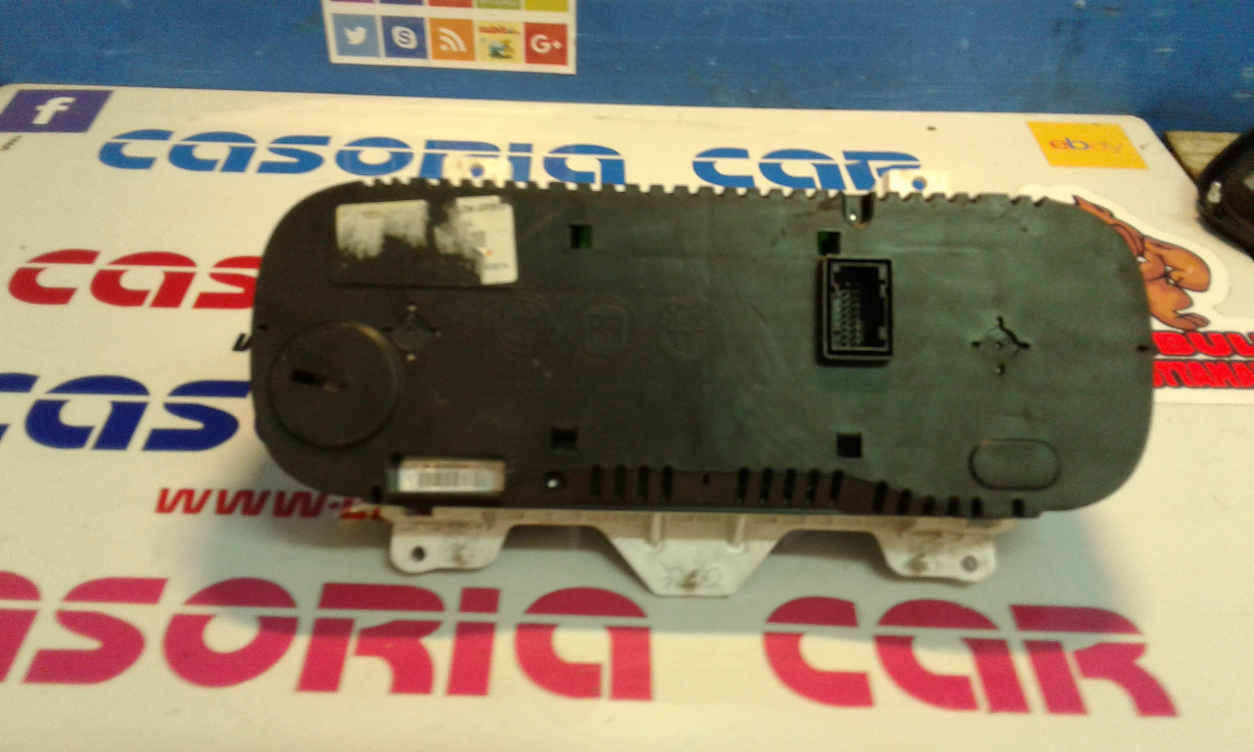 Quadro Portastrumenti 51988483 Usato