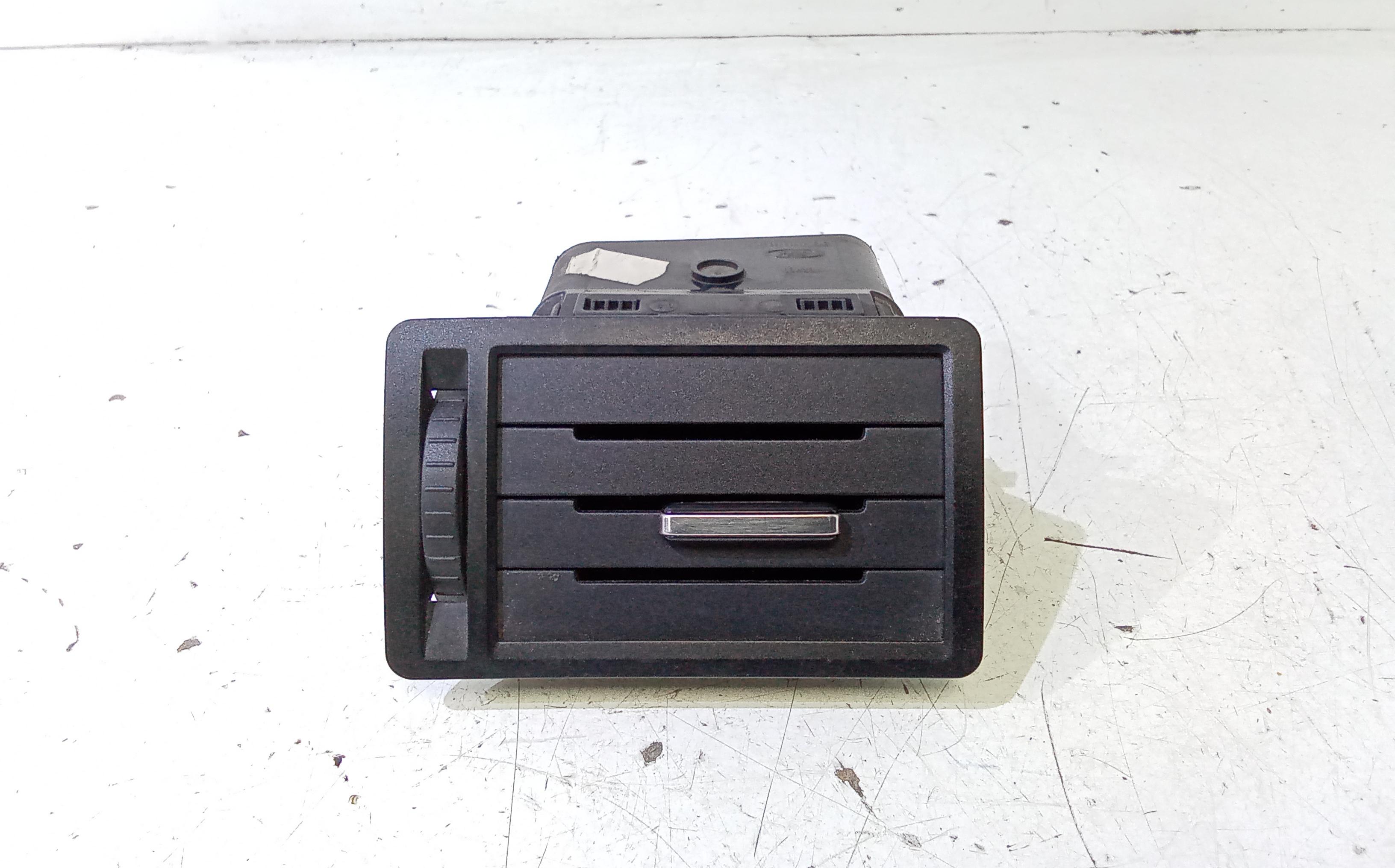 Condotto Aria Bocchette Lat. Cruscotto Sinistro Usato