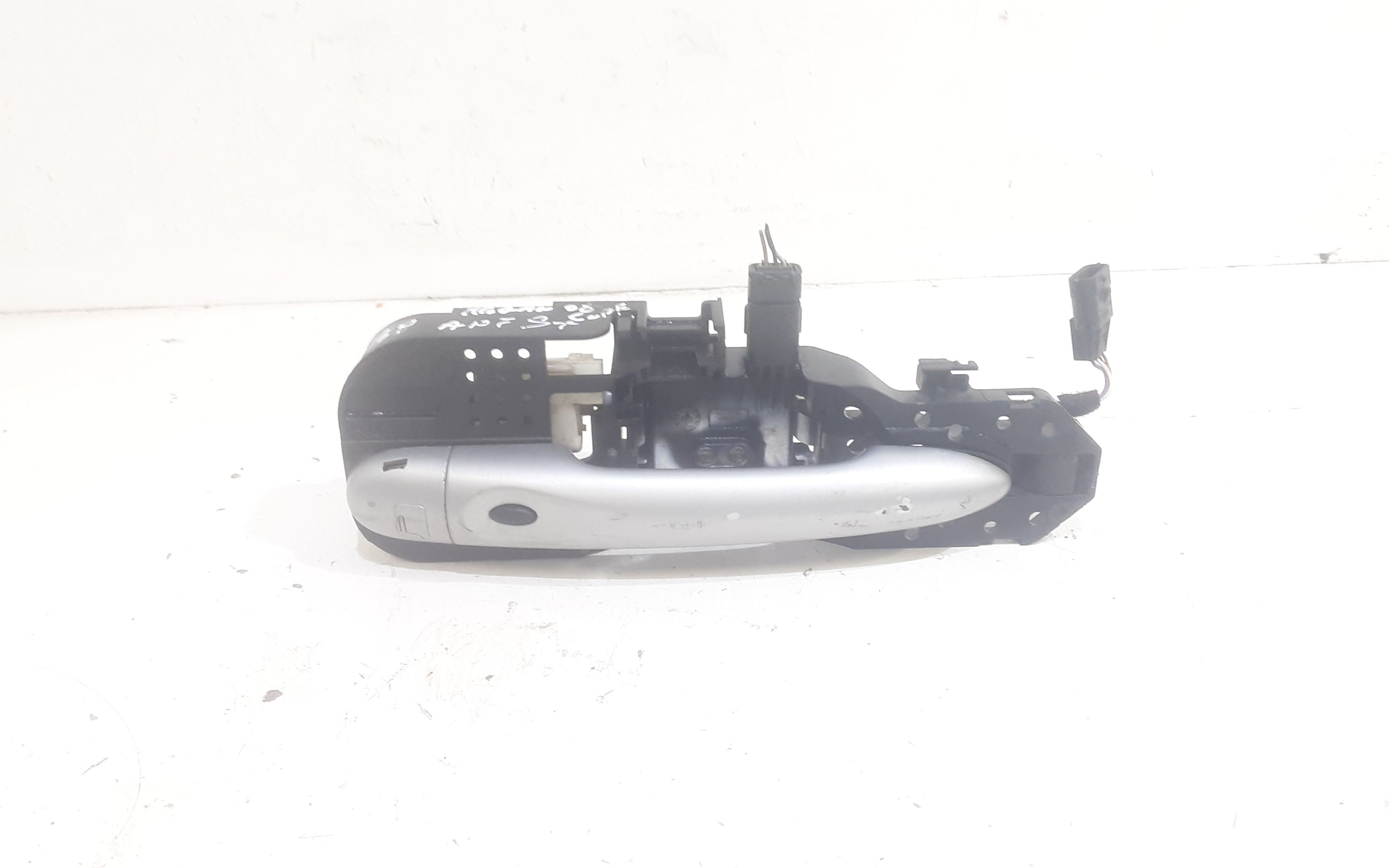 Maniglia Porta Ant. Sinistro 806B02596R Usato