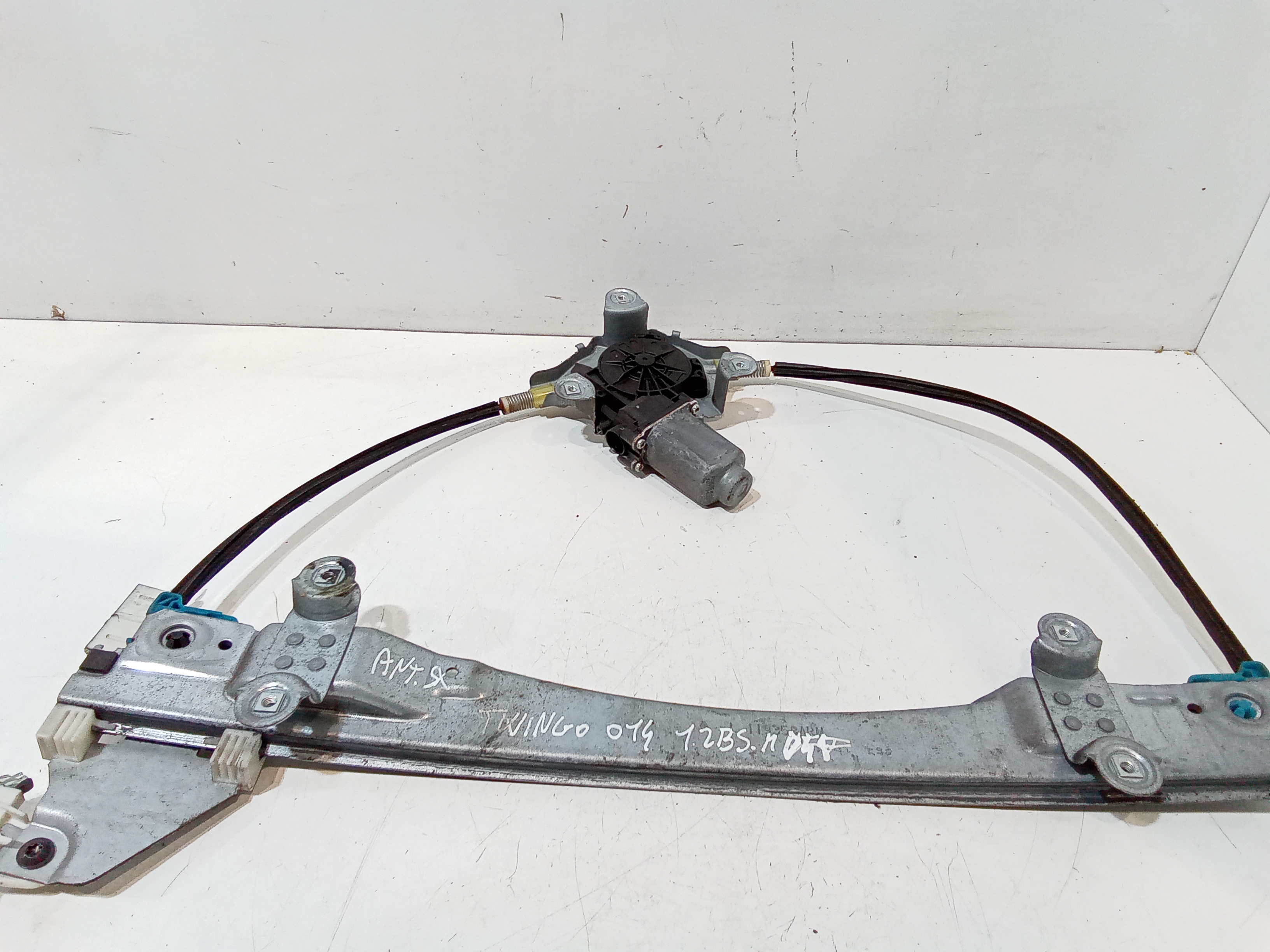 Alzacristallo Porta Ant. Sinistro 8200731462 Usato