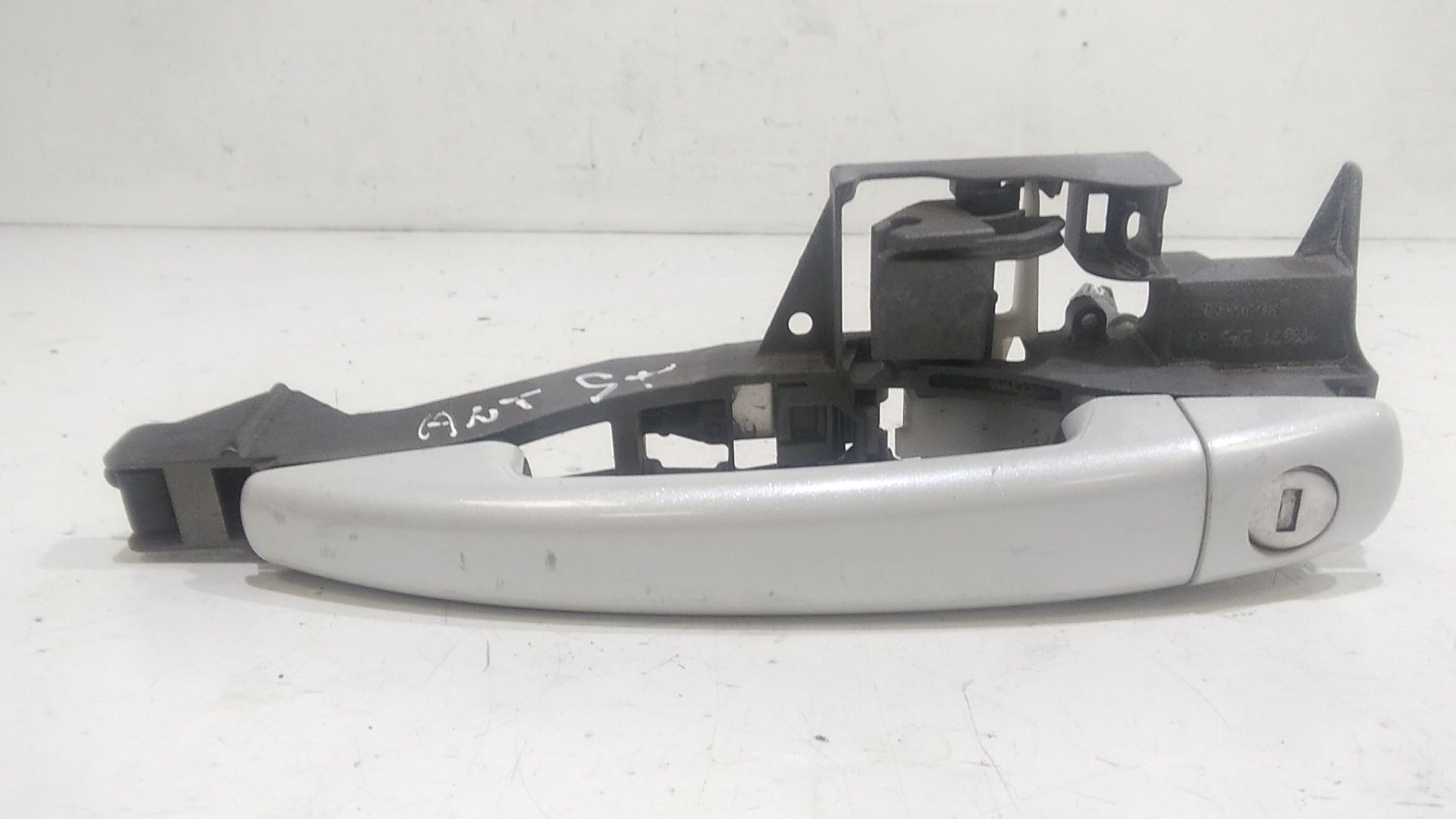 Maniglia Porta Ant. Sinistro 9101KH Usato