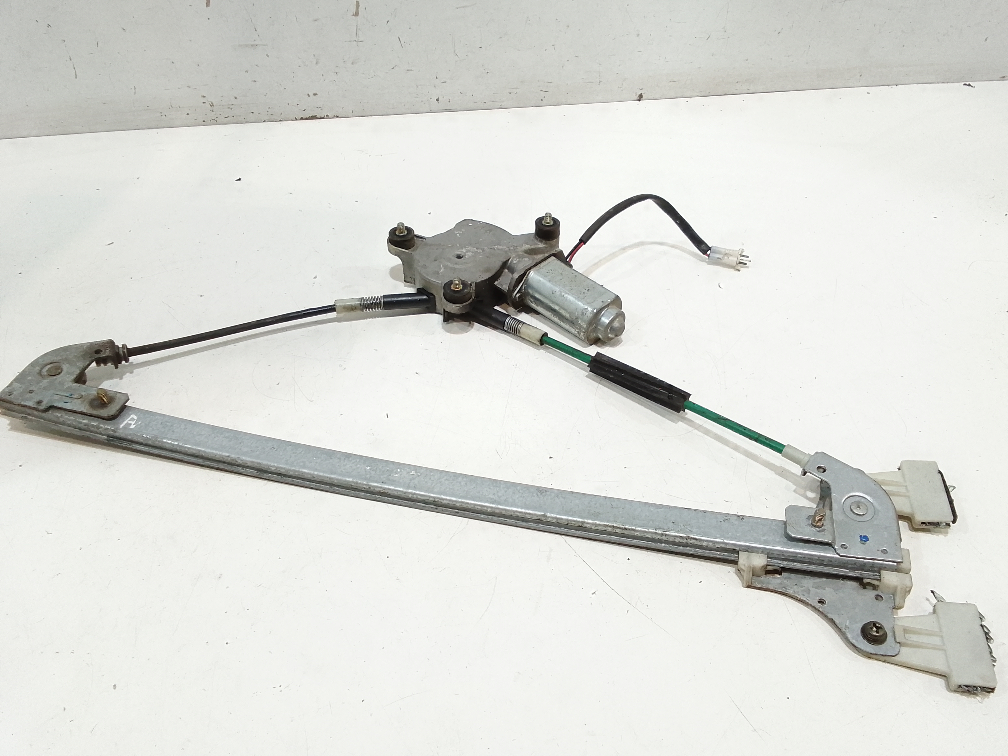 Alzacristallo Porta Ant. Destro 9206363 Usato