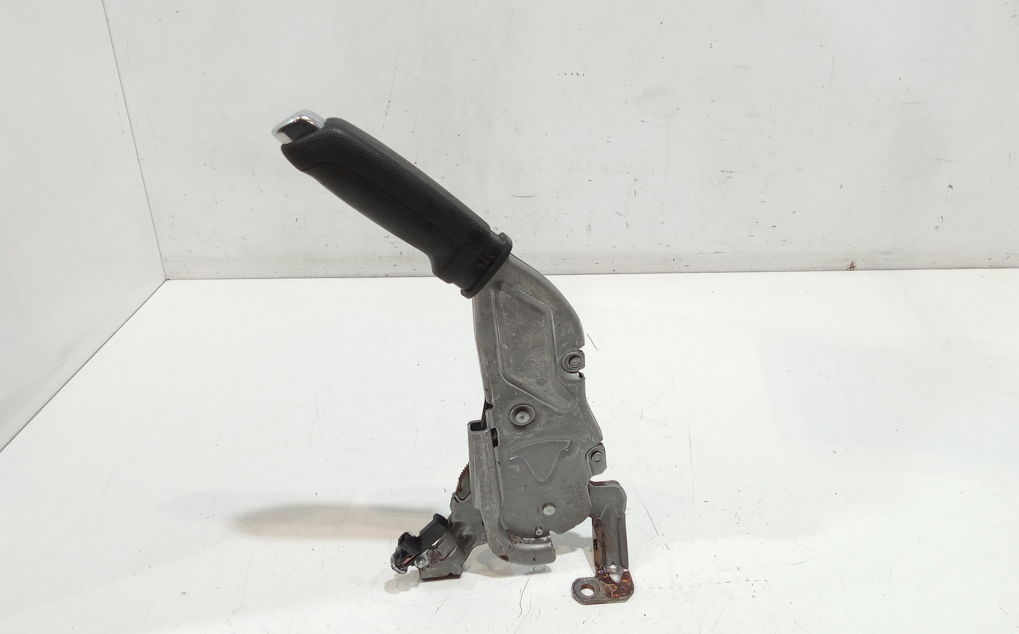 Leva Freno Stazionamento 39015843 Usato