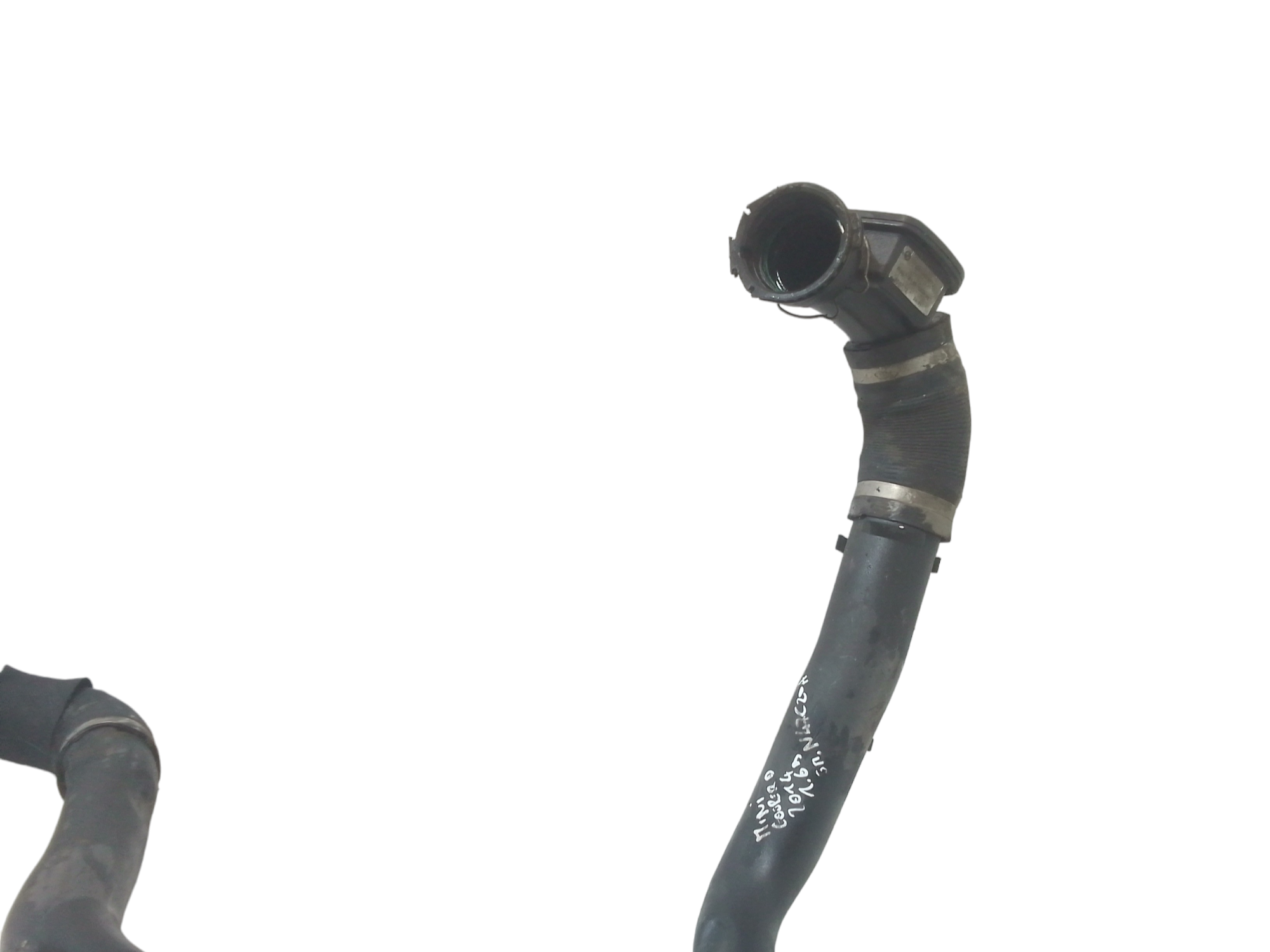 Tubo Entrata Scambiatore Aria/aria 13718675264 Usato