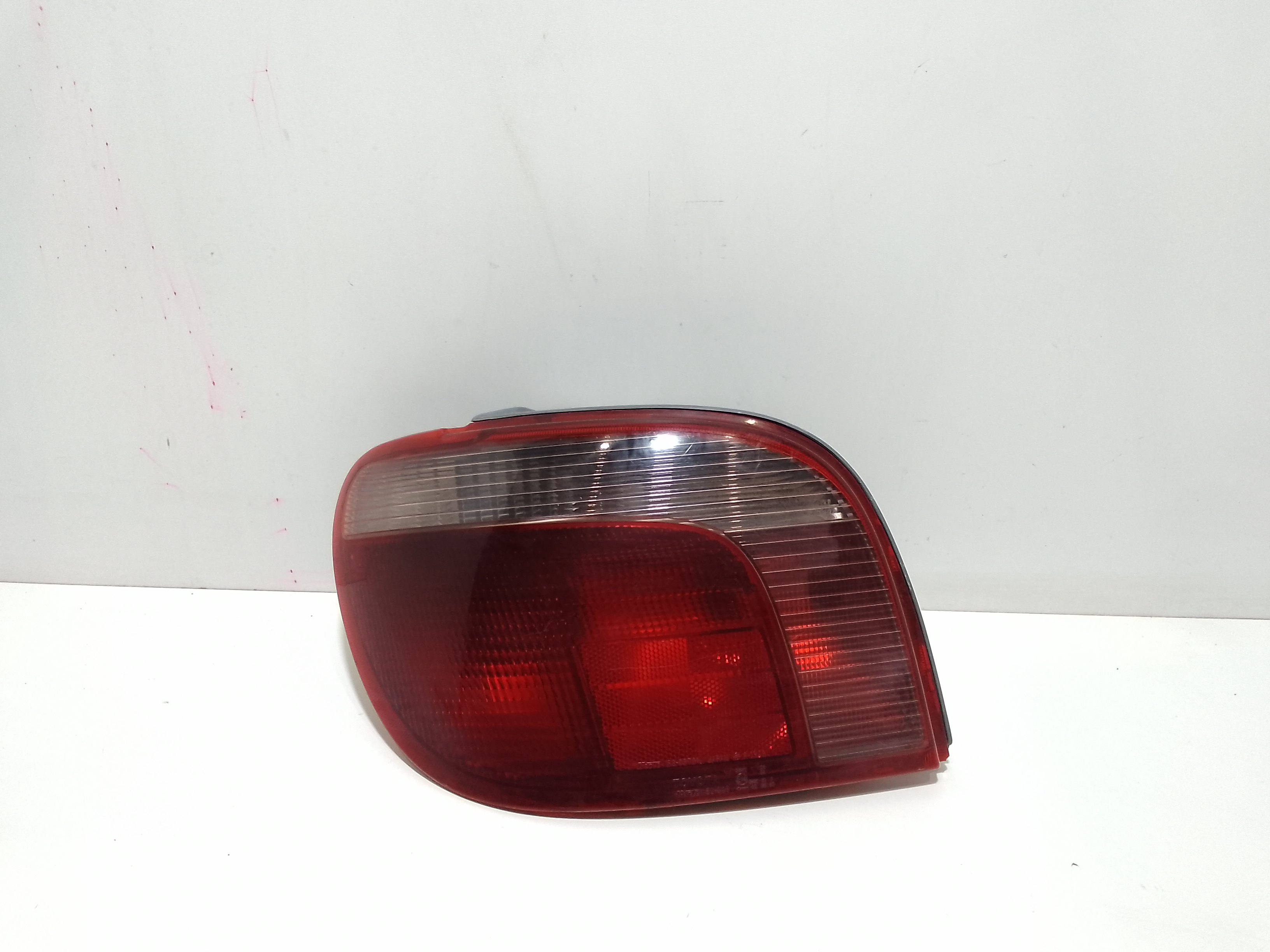 Fanale Post. Sinistro 815600D010 Usato