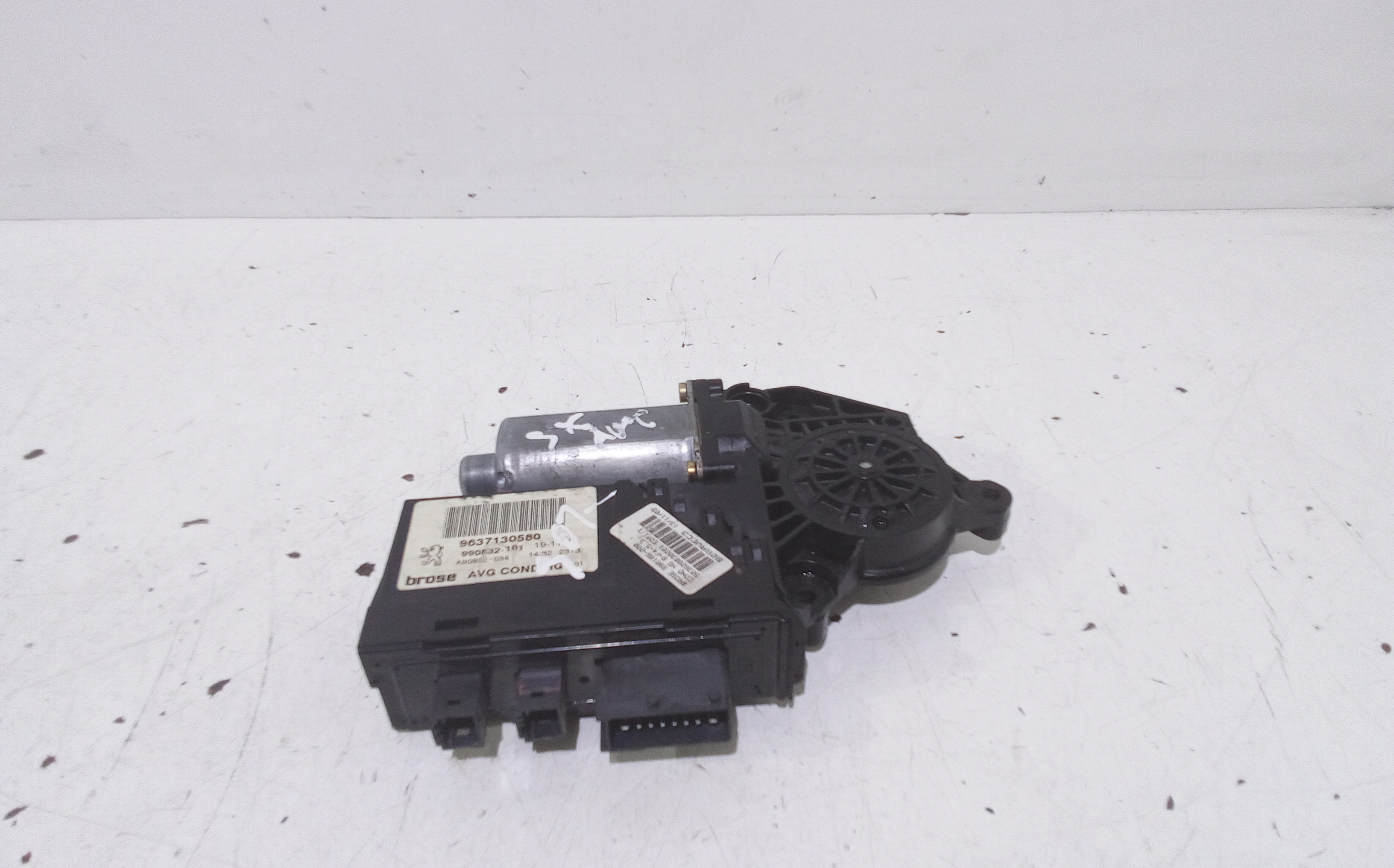 Motorino Alzacristallo Porta Ant. Sinistro 9221CG Usato