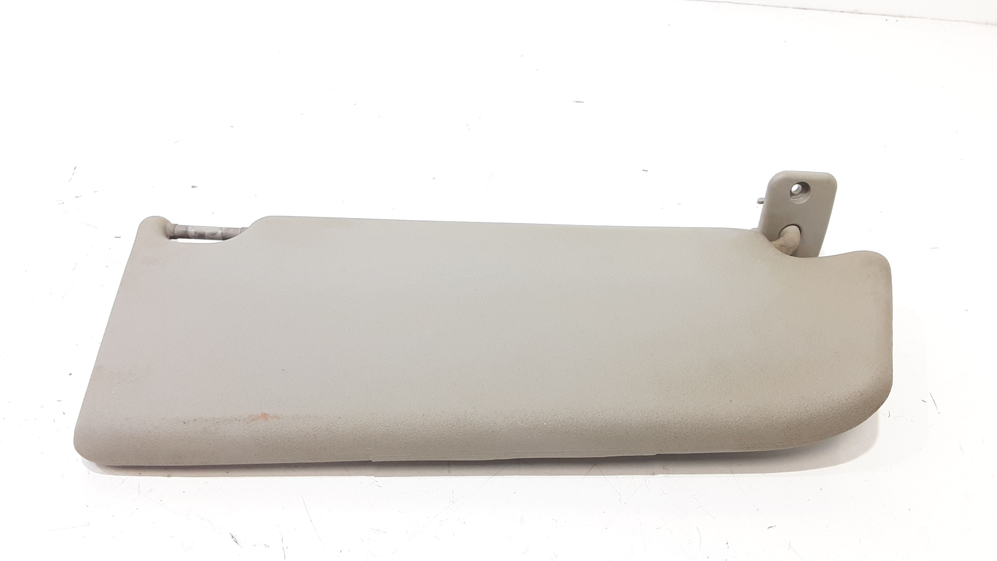 Aletta Parasole Parabrezza Sinistro 13113042 Usato