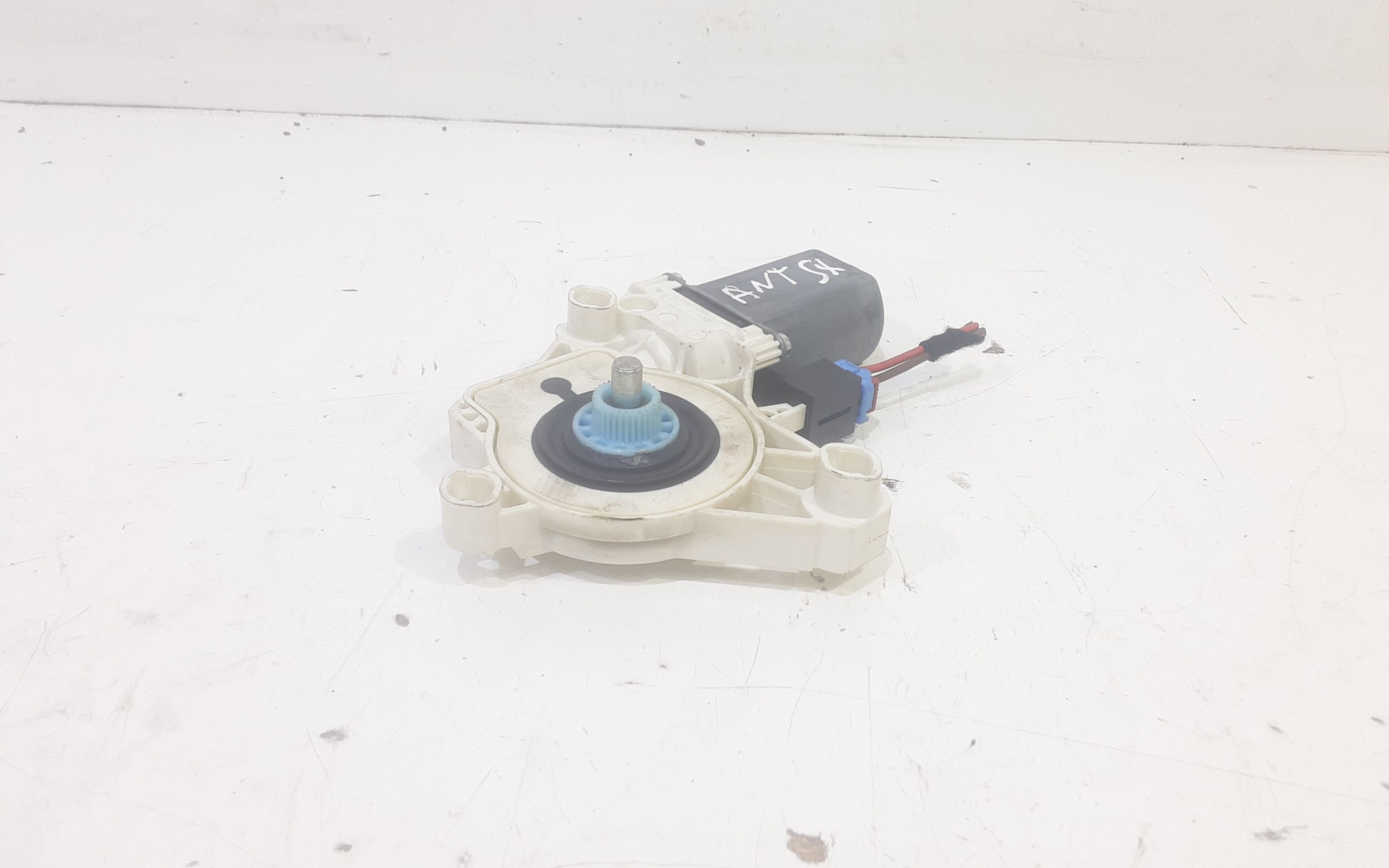 Motorino Alzacristallo Porta Ant. Sinistro 5Q4959801B Usato