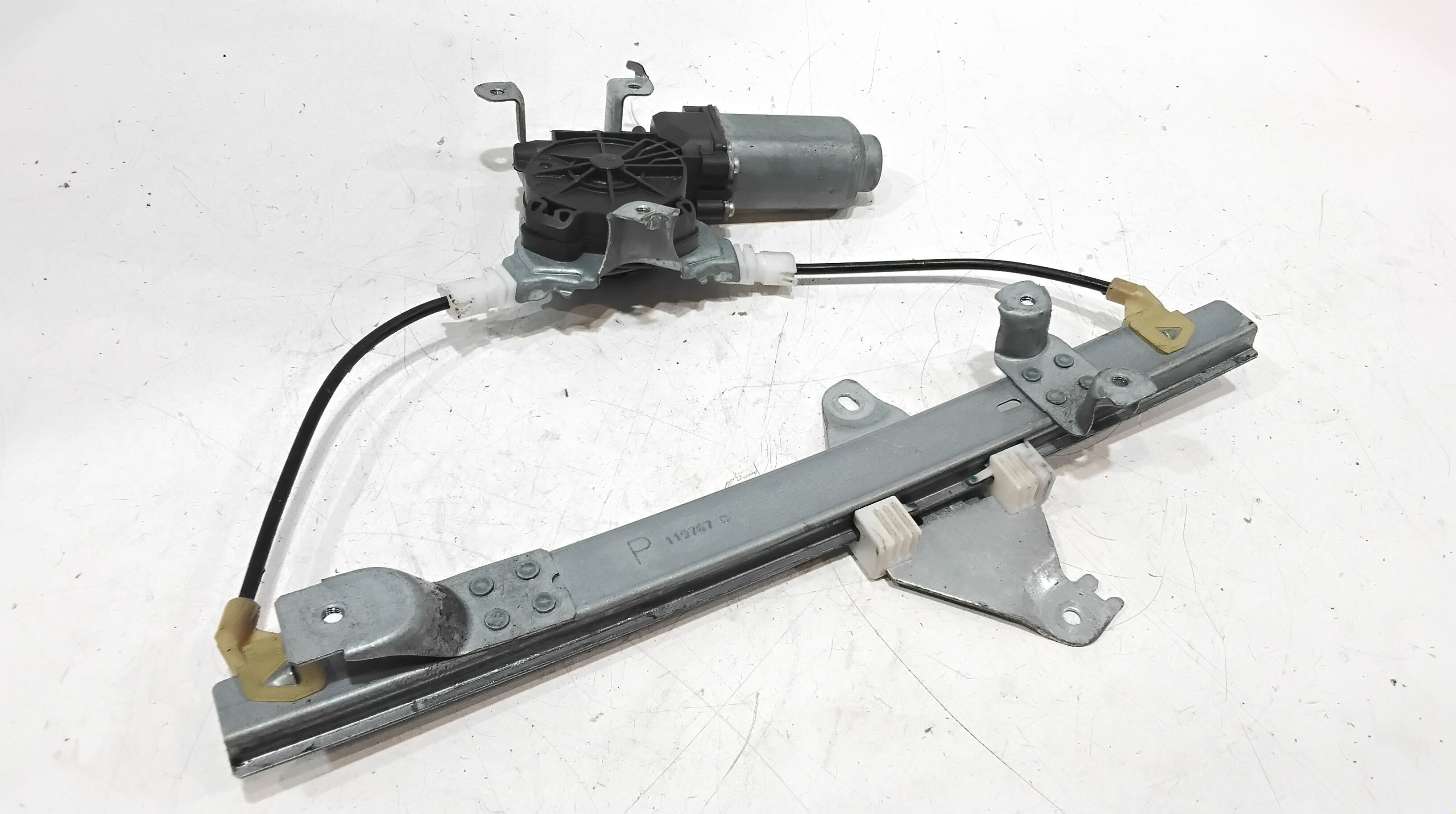 Alzacristallo Porta Post. Destro Usato