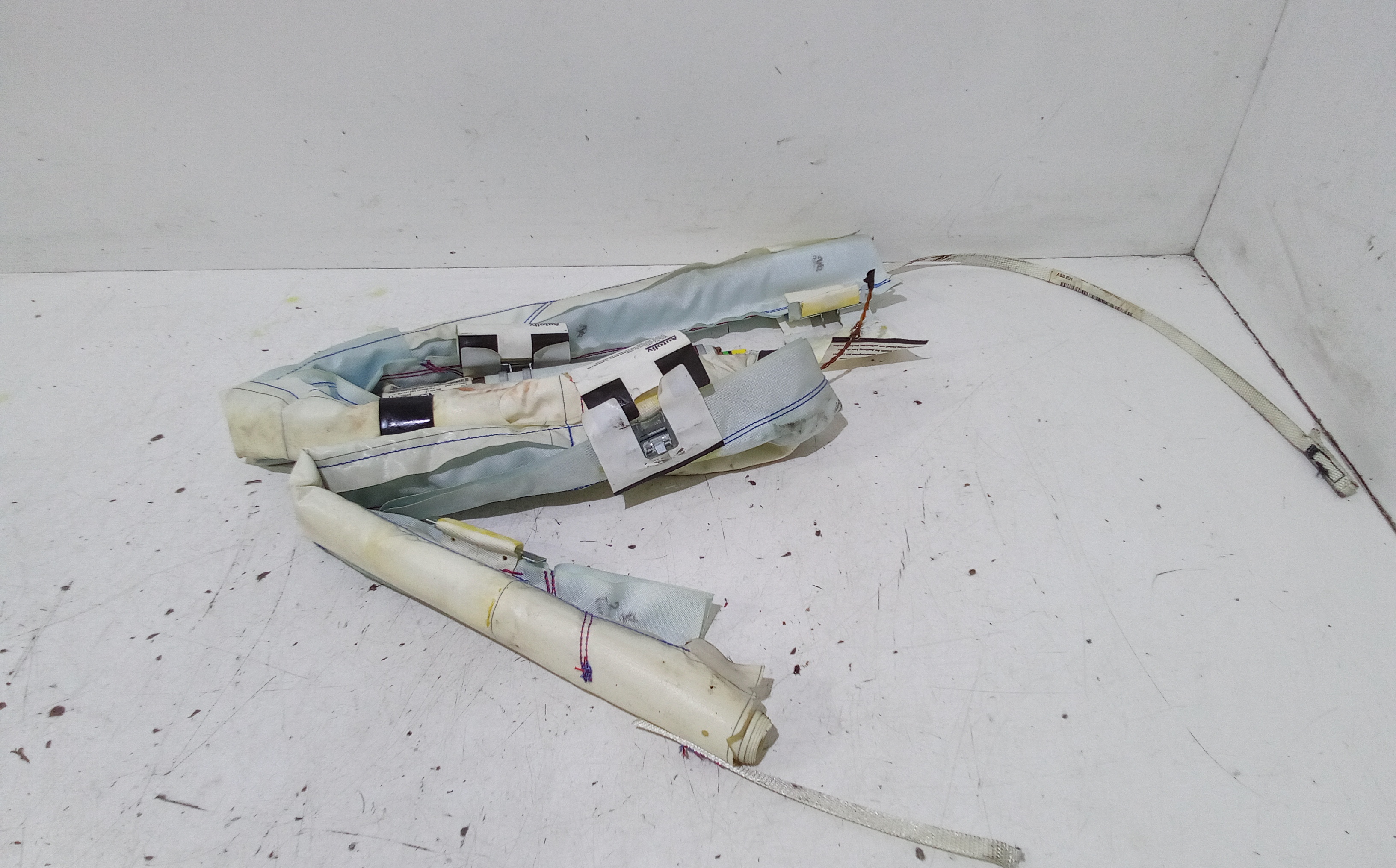 Dispositivo Airbag A Tendina Destro 8335WJ Usato