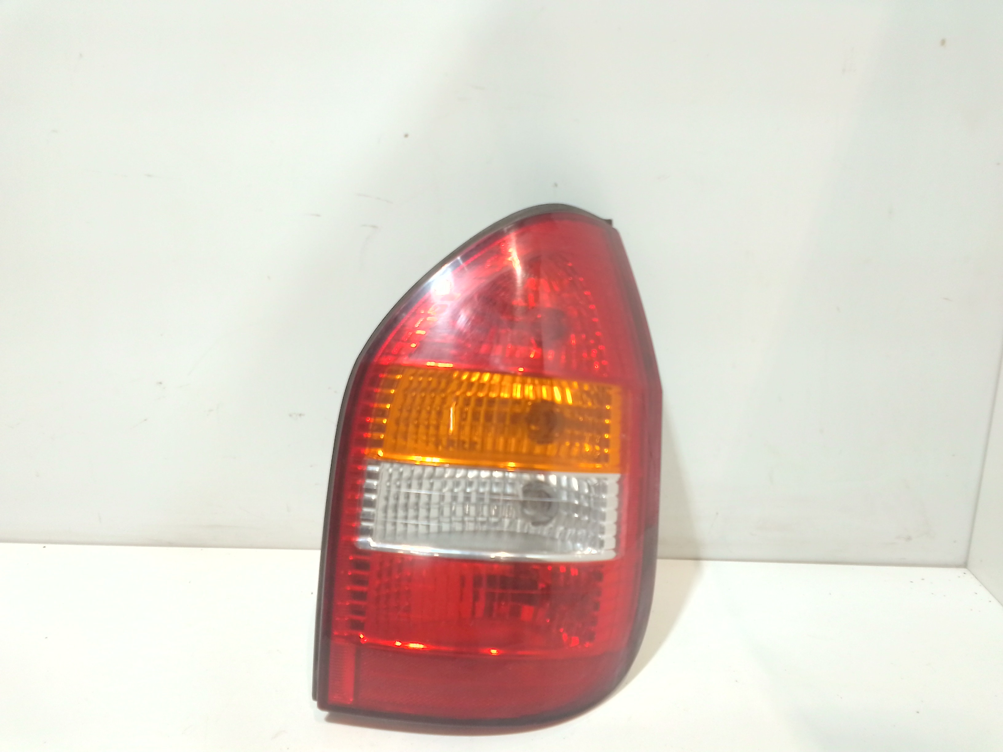 Fanale Post. Destro 9117446 Usato