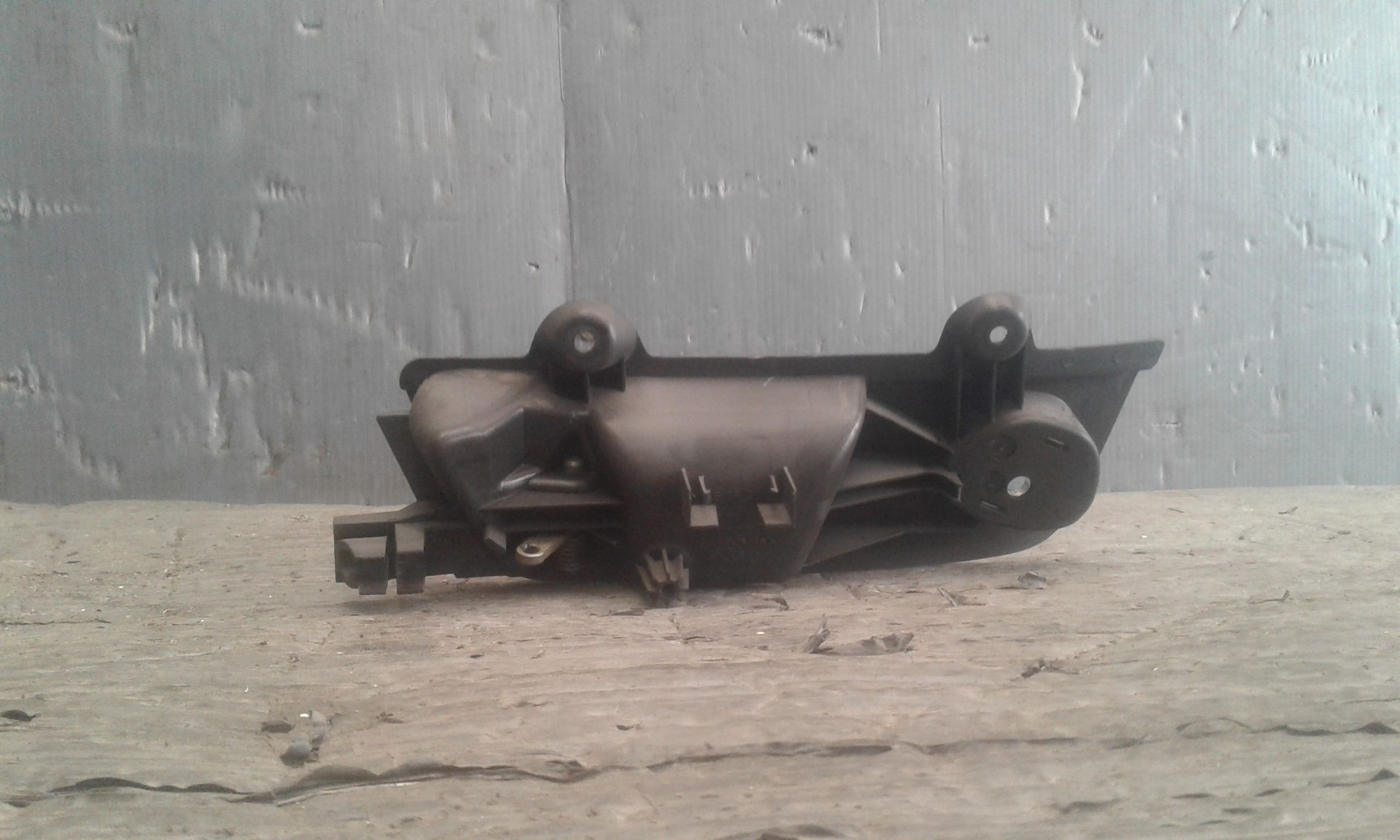 Maniglia Int. Apertura Porta Ant. Destro Usato