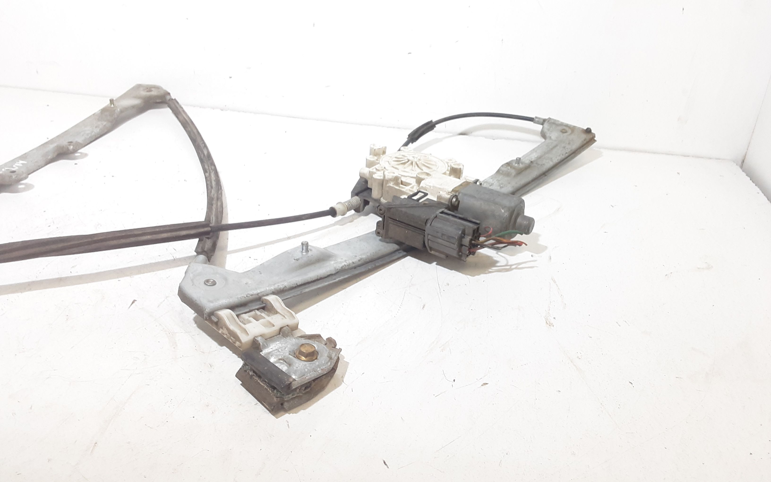 Alzacristallo Porta Ant. Destro Usato