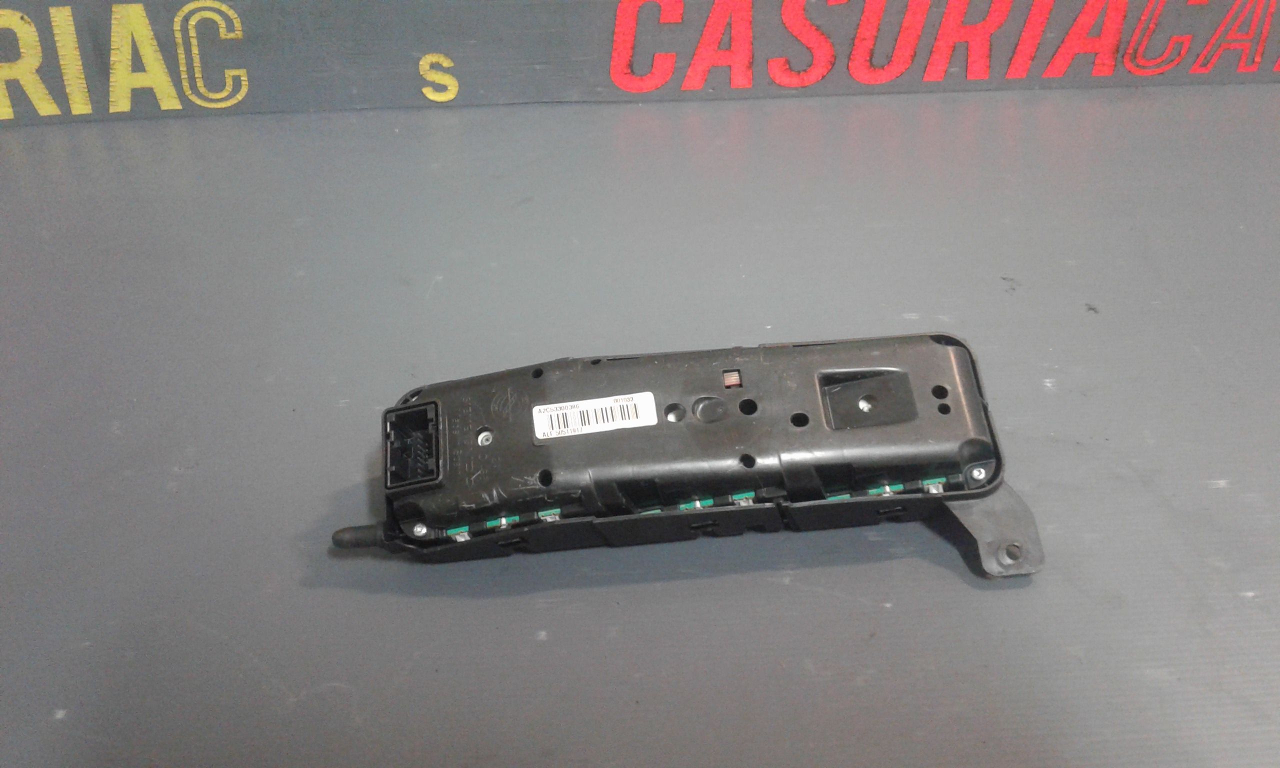 Plancia Portastrumenti Usato