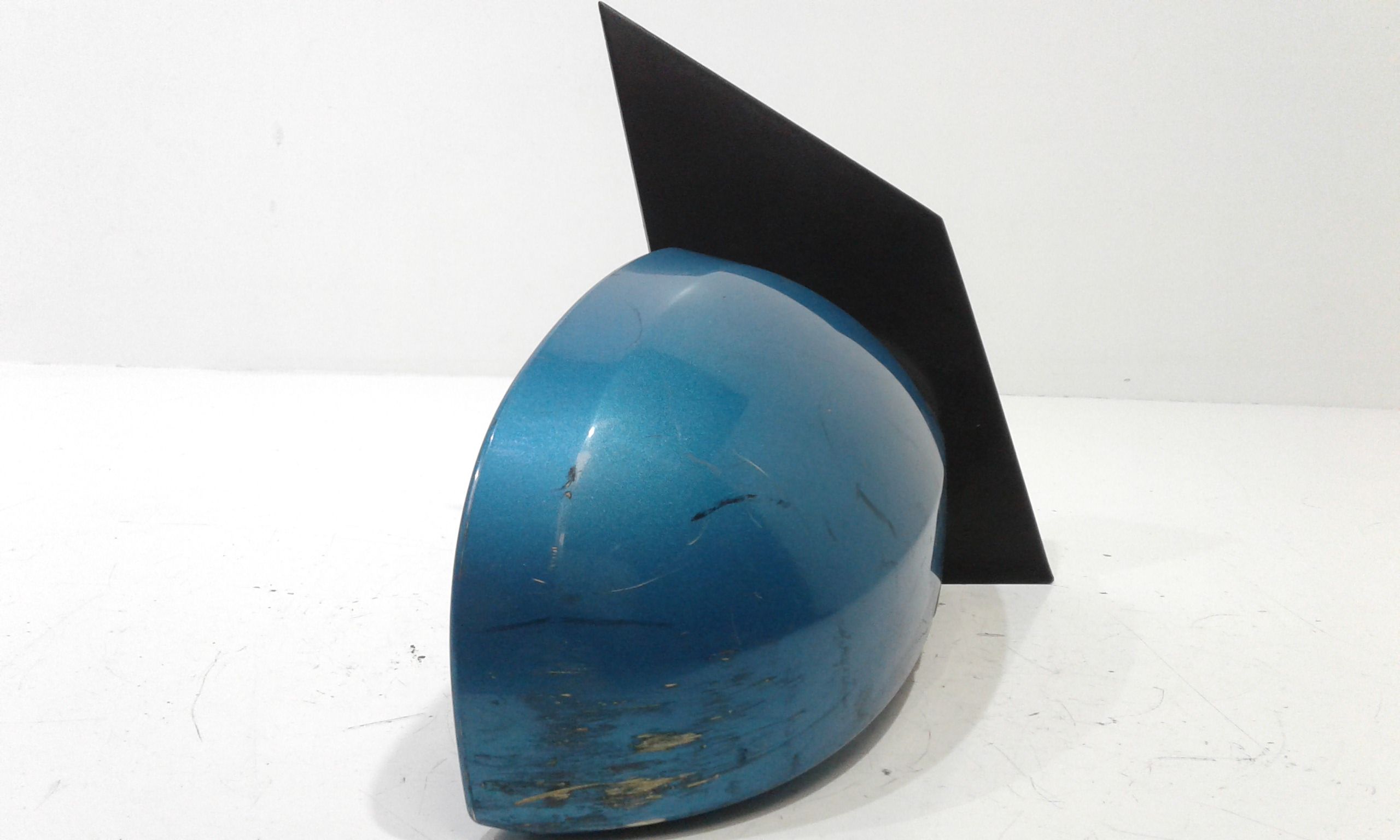 Retrovisore Est. Destro 876201C200 Usato