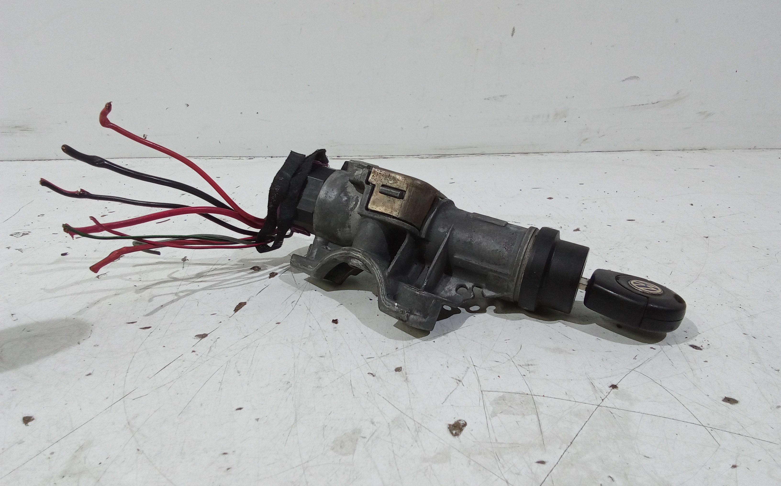 Commutatore Avviamento Con Cilindretti Serrature Usato