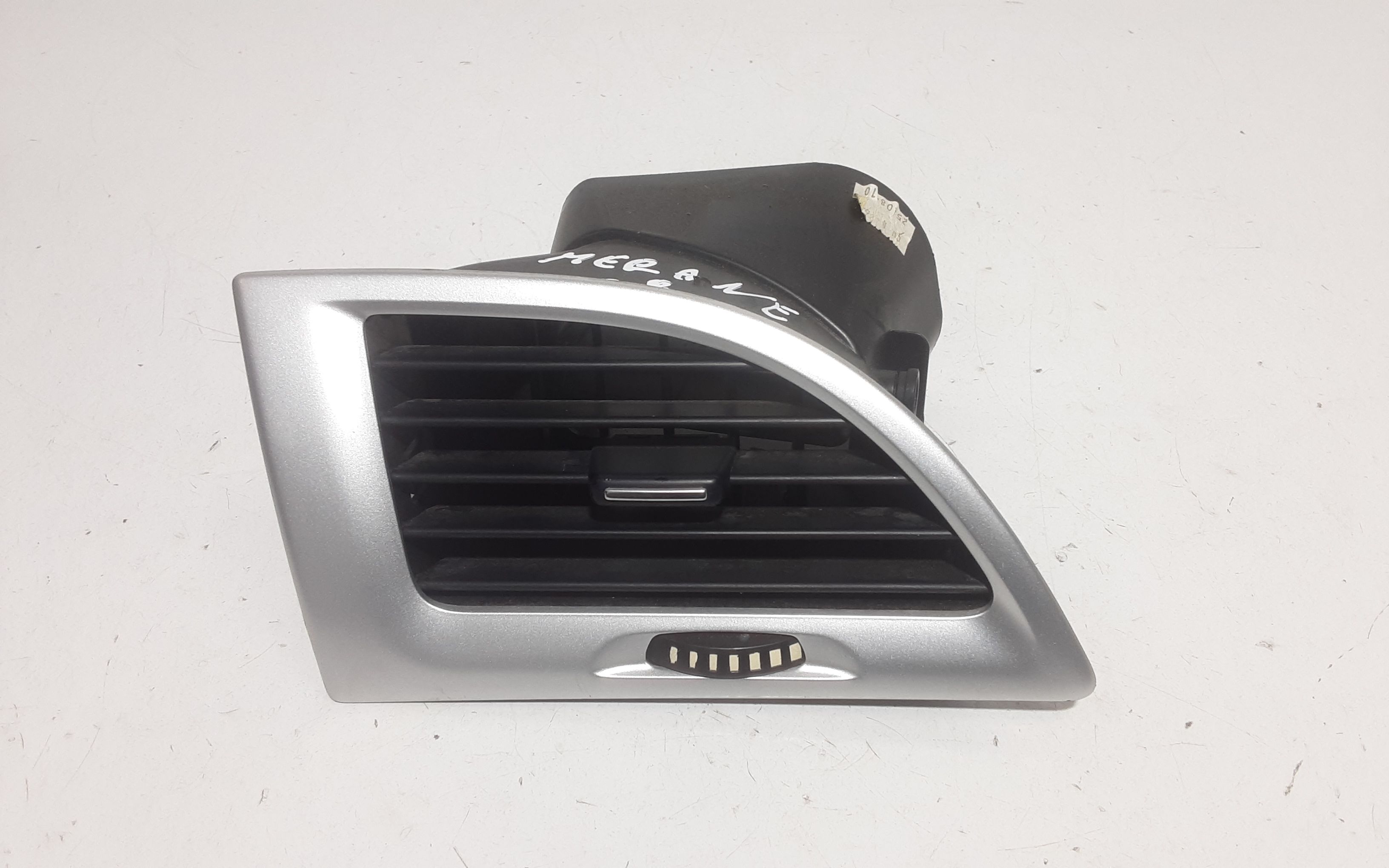 Condotto Aria Bocchette Lat. Cruscotto Sinistro Usato