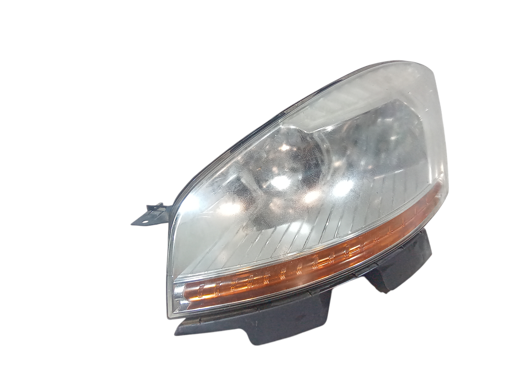 Proiettore Sinistro 1611904880 Usato