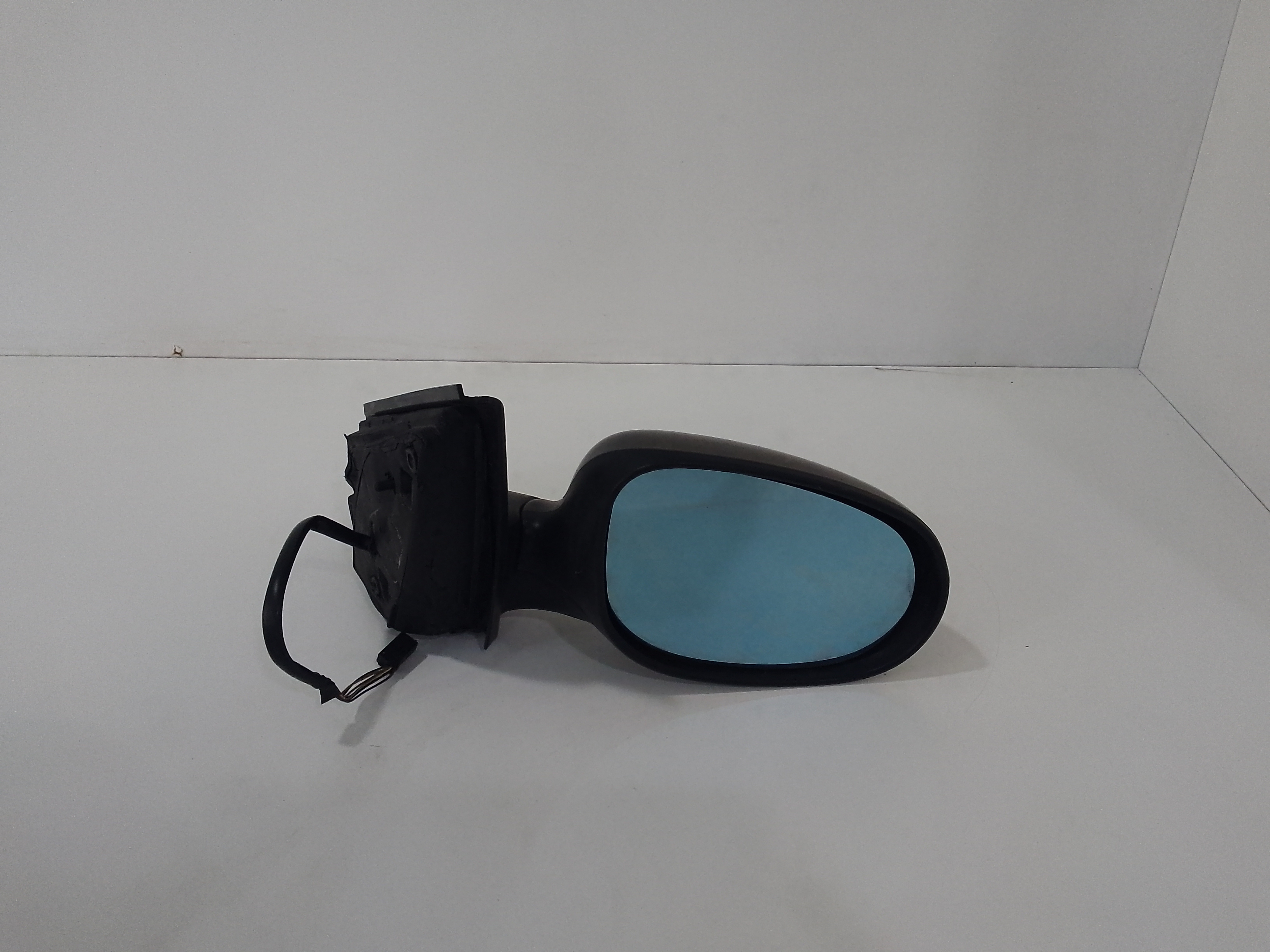 Retrovisore Est. Destro Usato