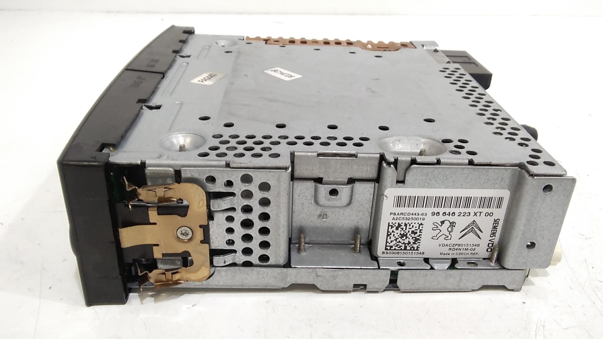 Autoradio 16077577XT Usato