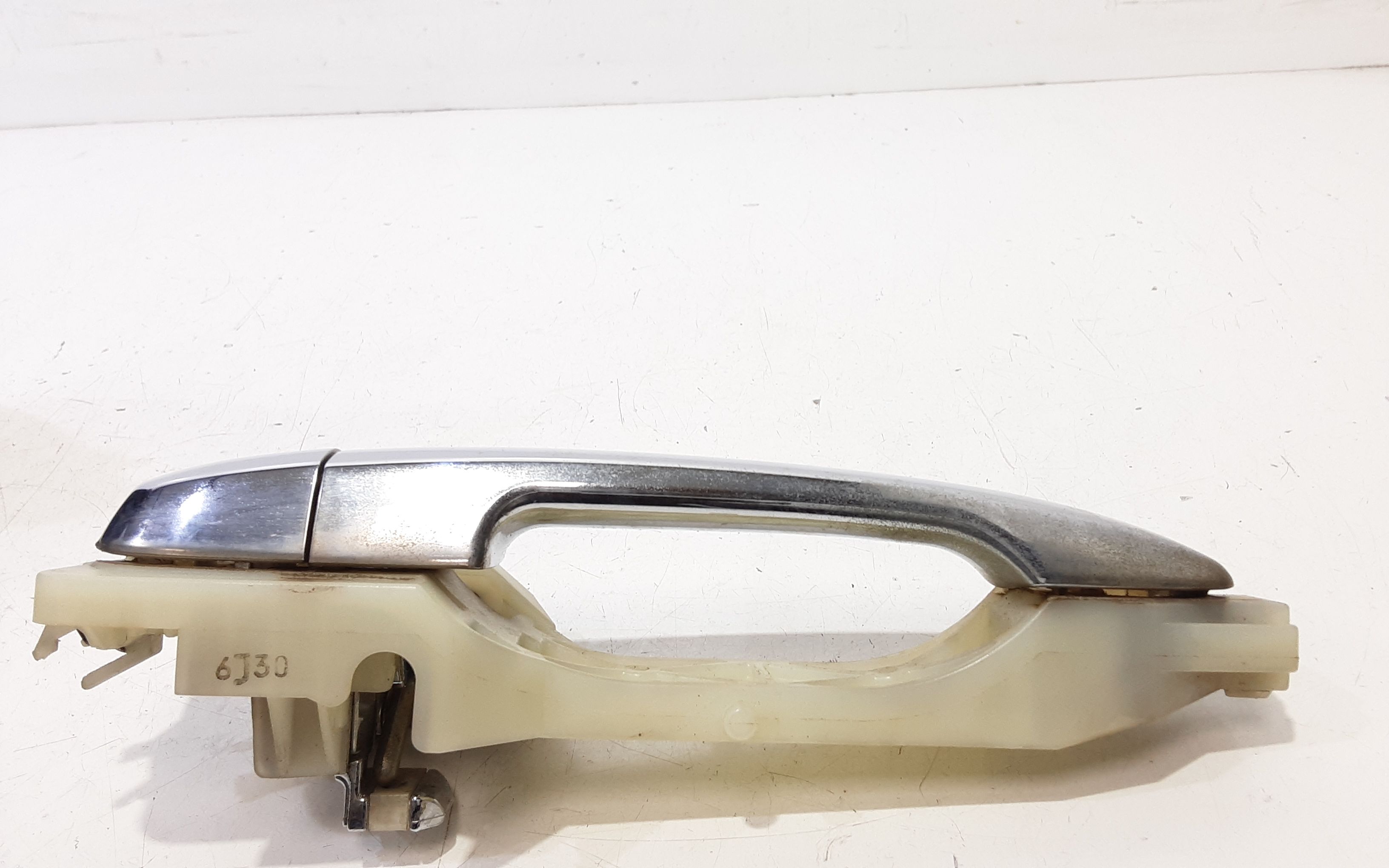 Maniglia Porta Ant. Destro 826501D000 Usato