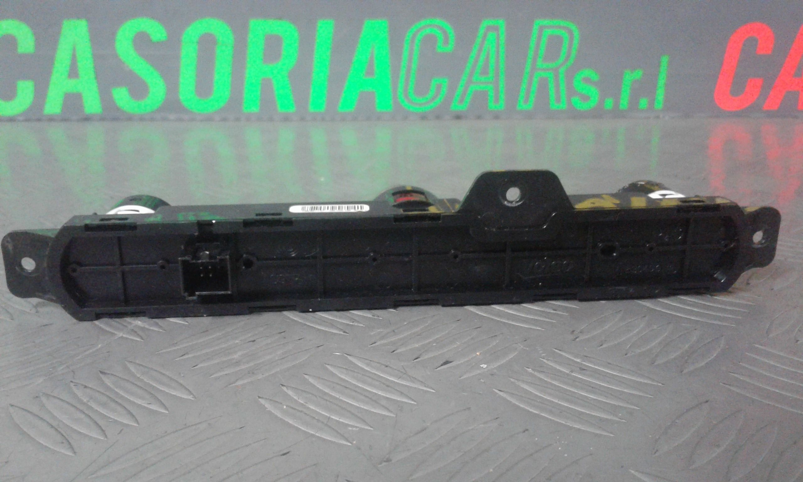 Blocco Comandi Multifunzioni 735451105 Usato