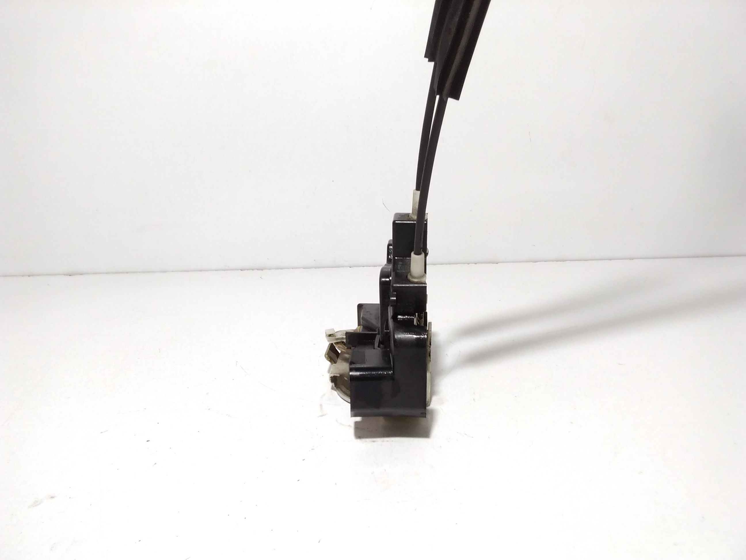 Serratura Porta Ant. Sinistro MN145935 Usato