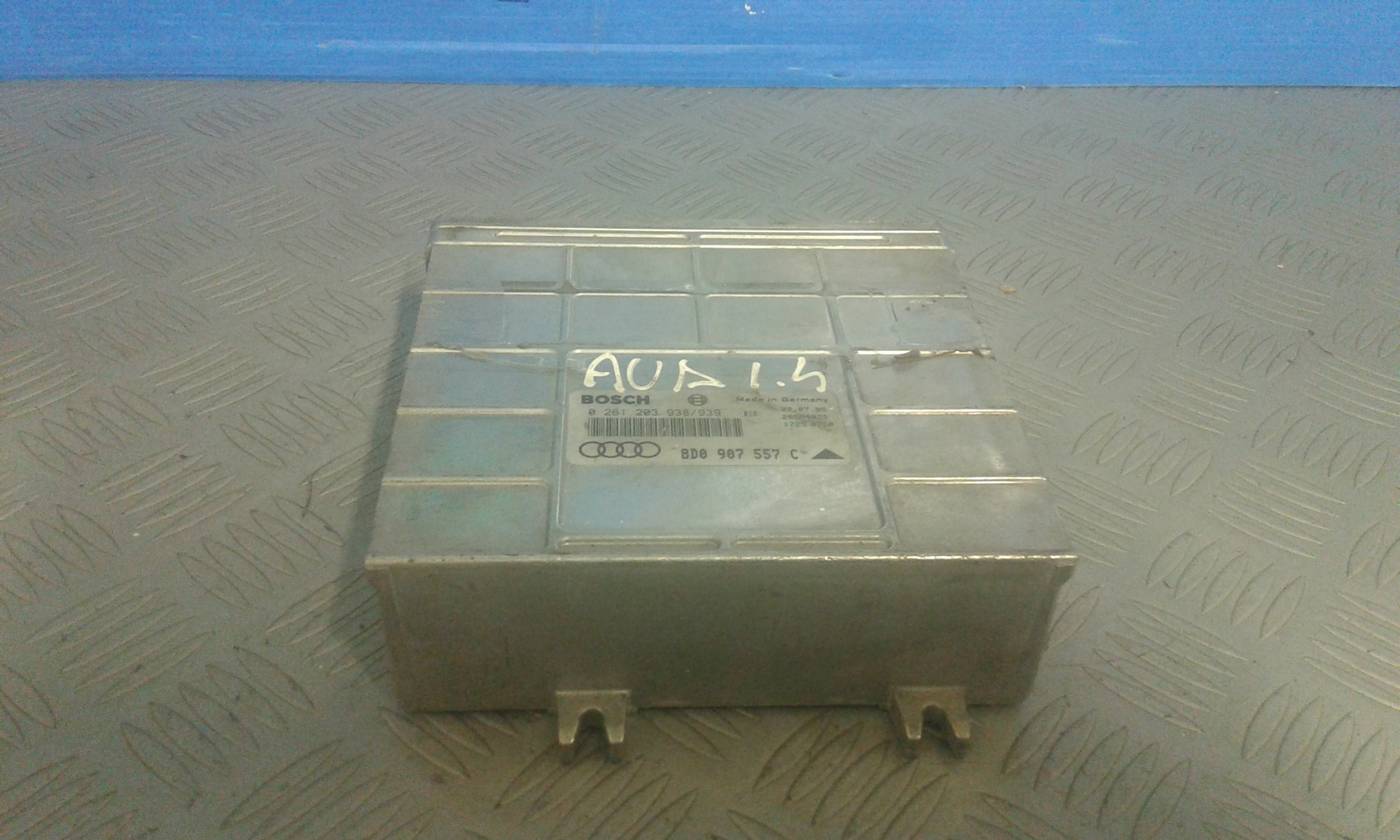 Centralina Iniezione 8D0997558KX Usato