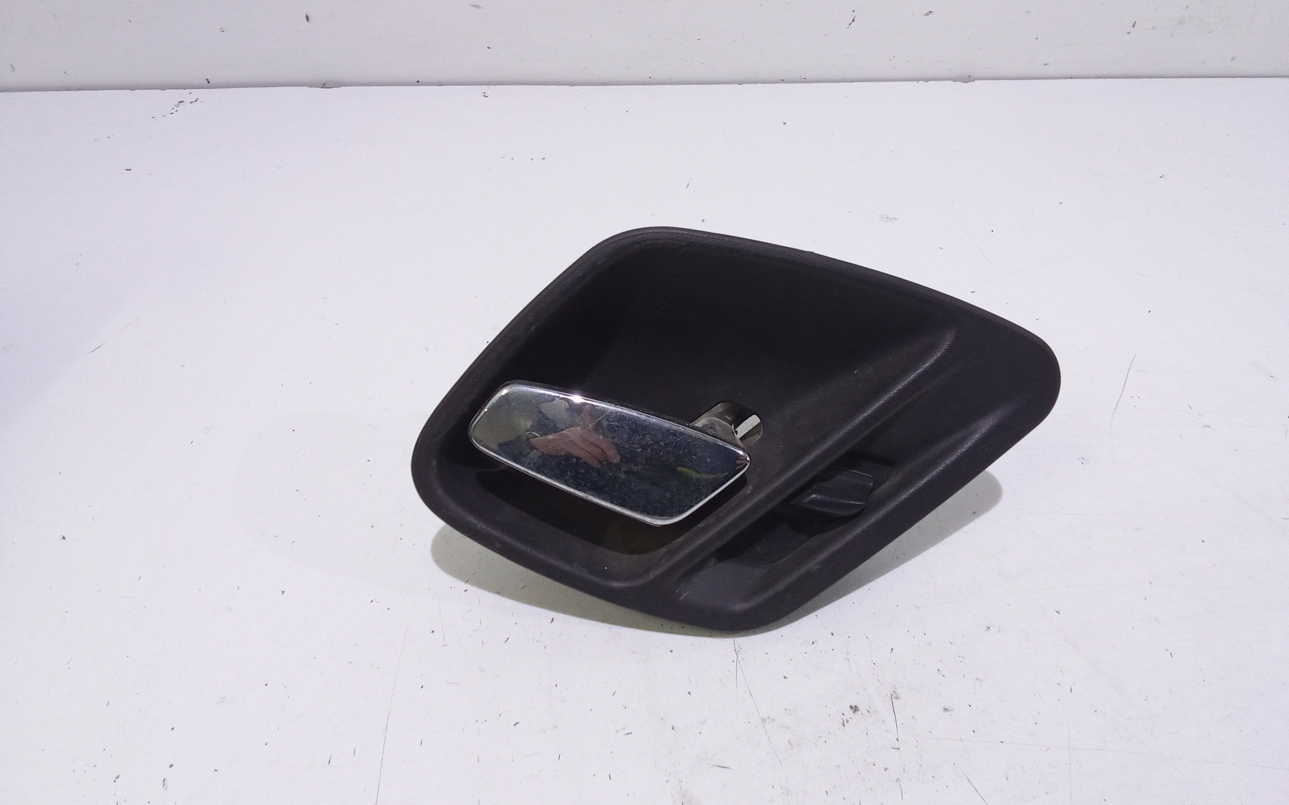 Maniglia Int. Apertura Porta Post. Destro Usato