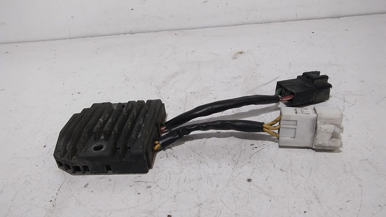 Regolatore Tensione Usato