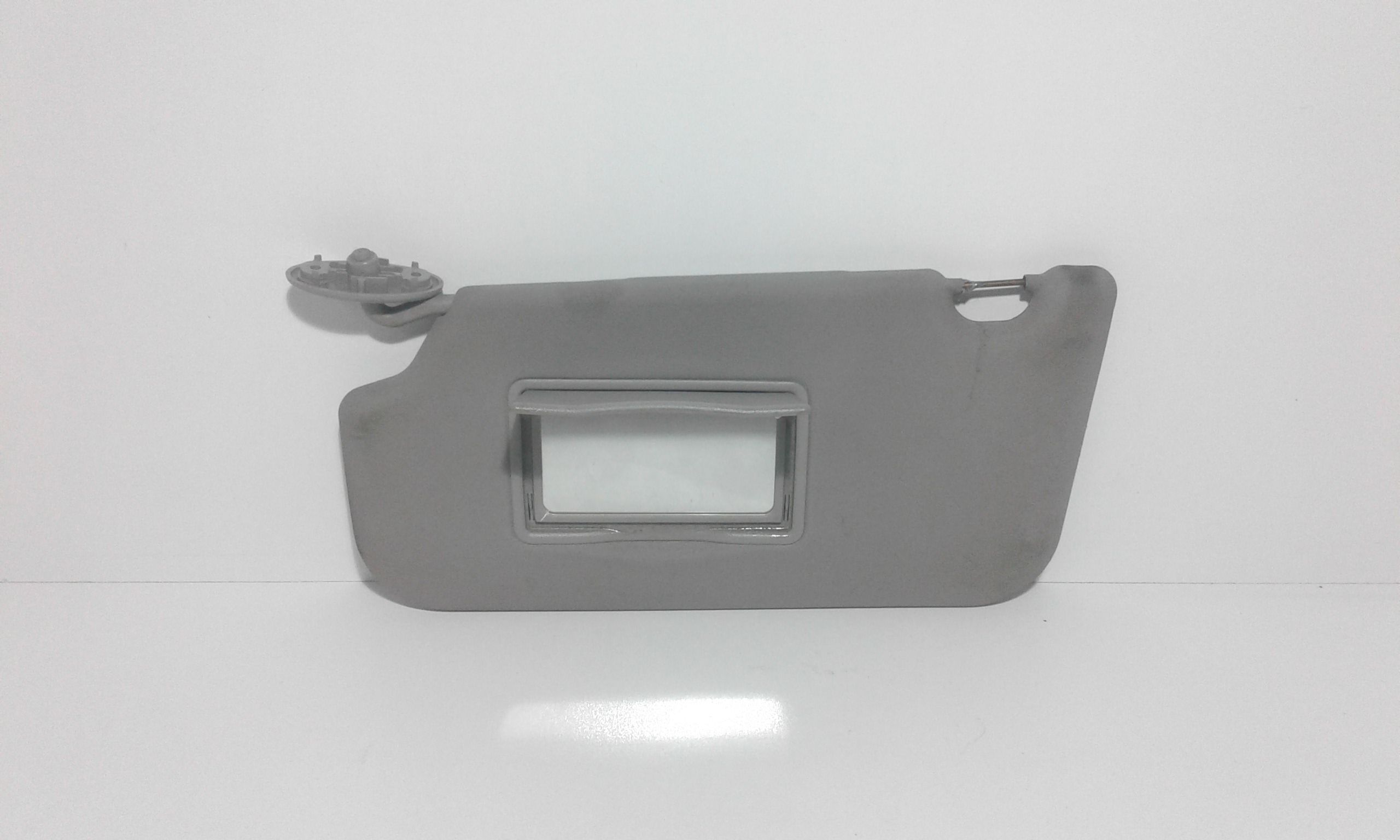 Aletta Parasole Parabrezza Sinistro 1624479 Usato