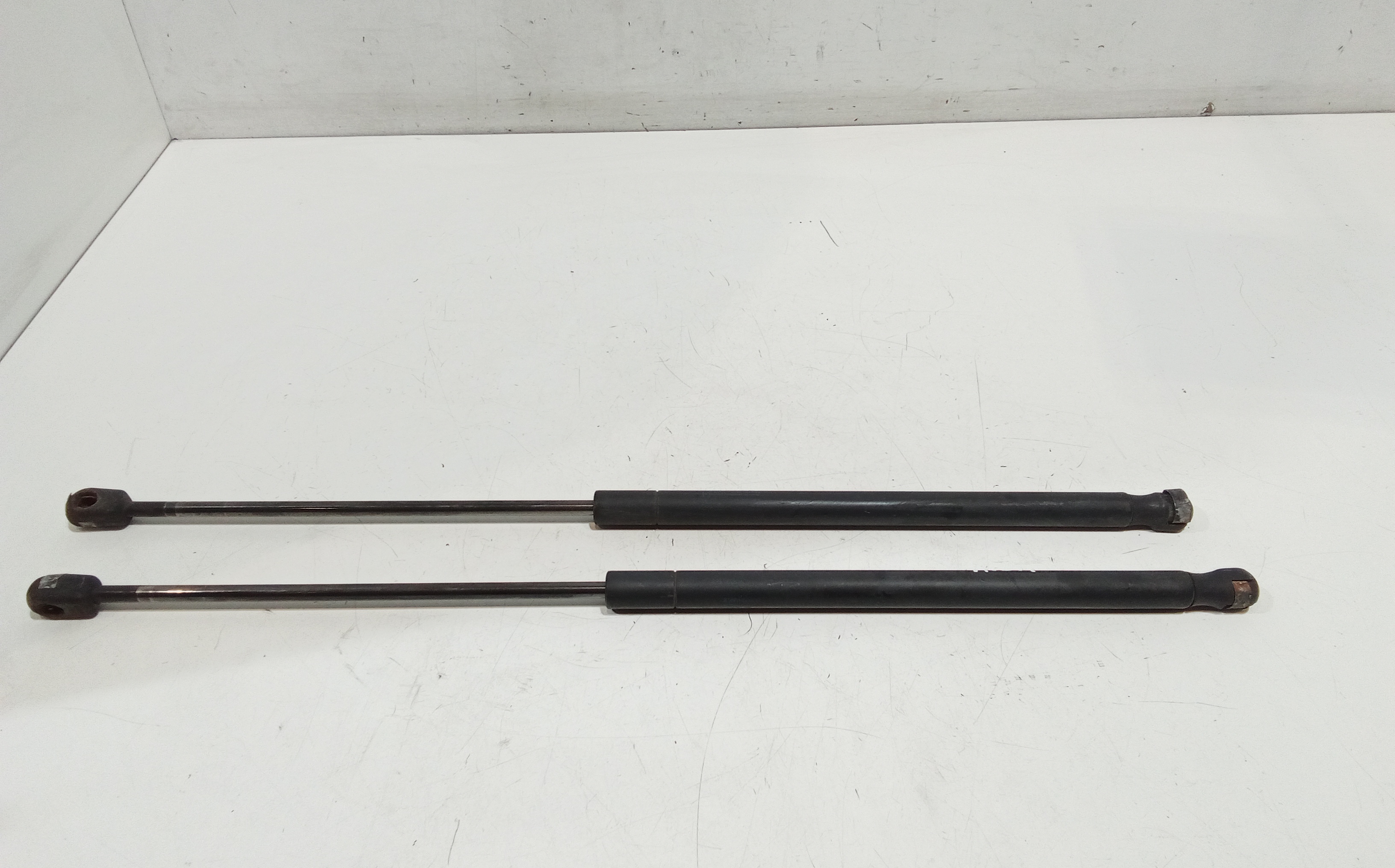 Cerniera Cofano Post. Destro Usato