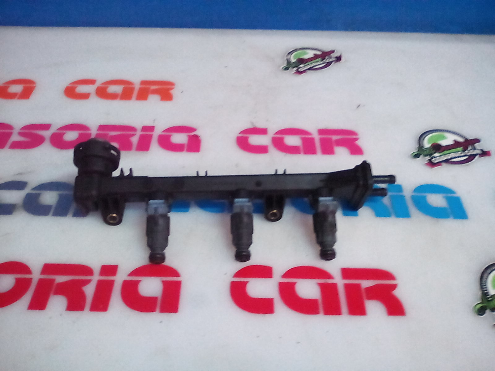 Iniettore Q0003099V004000000 Usato