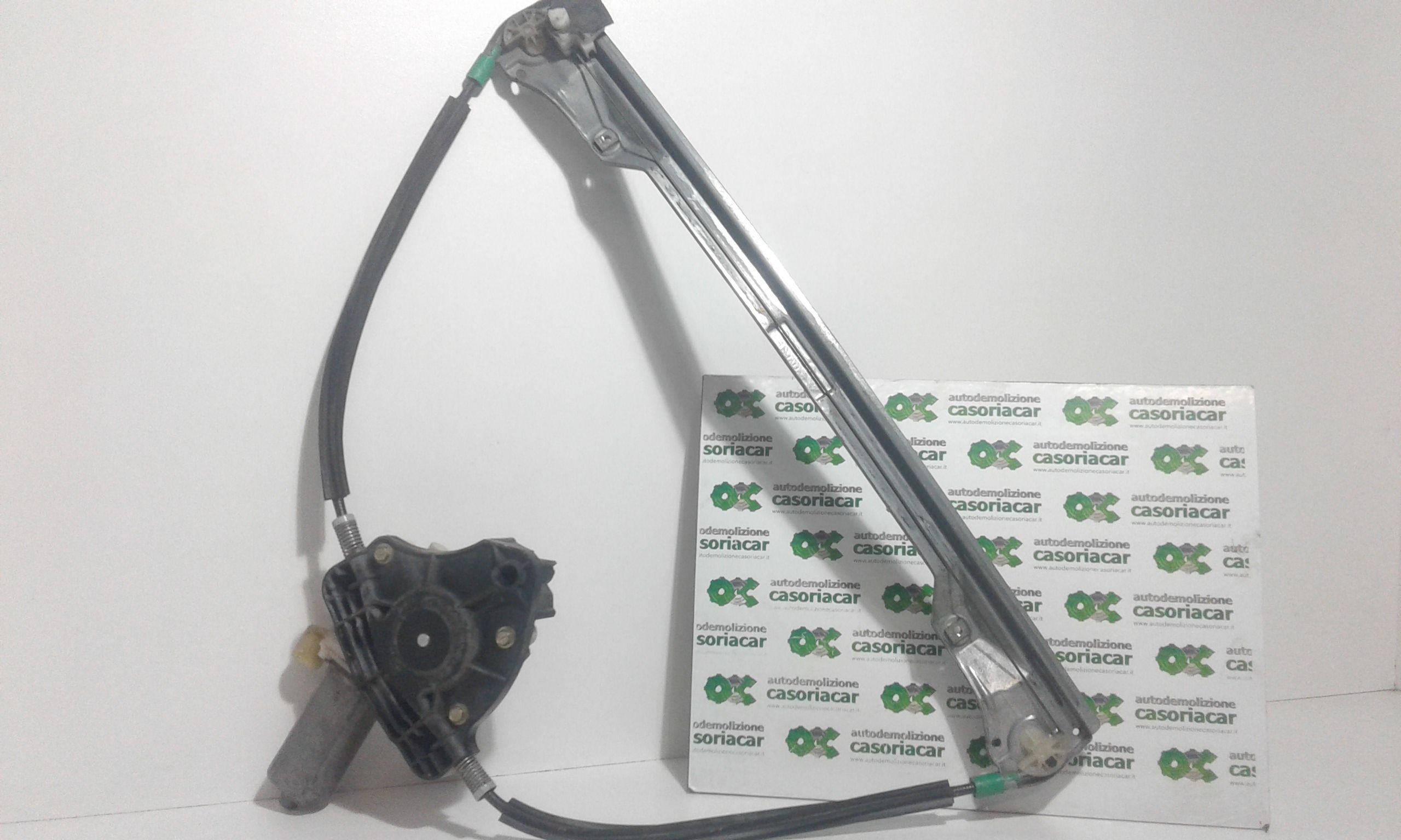 Alzacristallo Porta Ant. Destro Usato