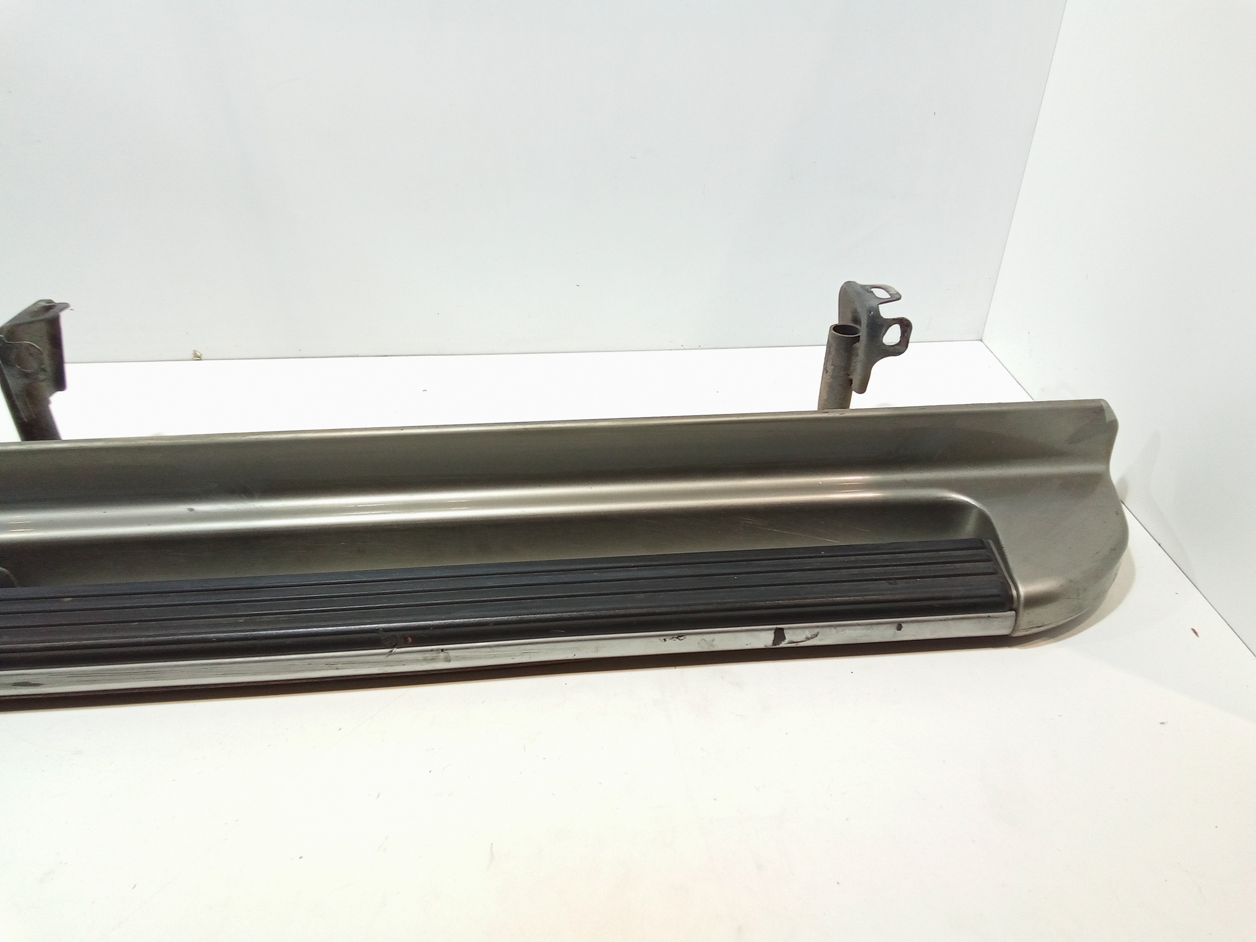 Pedana Lat. Destro 7656A090 Usato