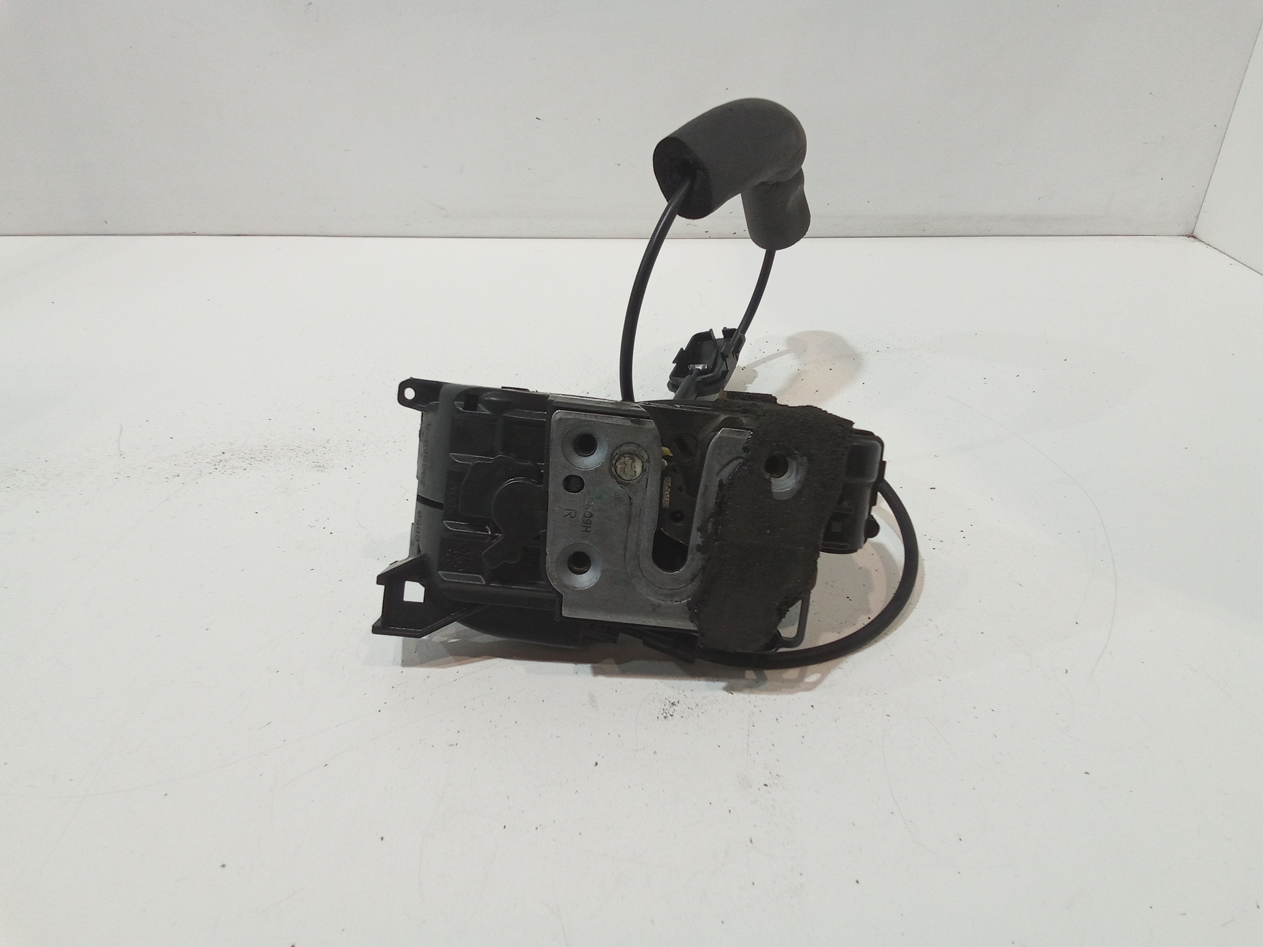 Serratura Porta Ant. Destro 805020006R Usato