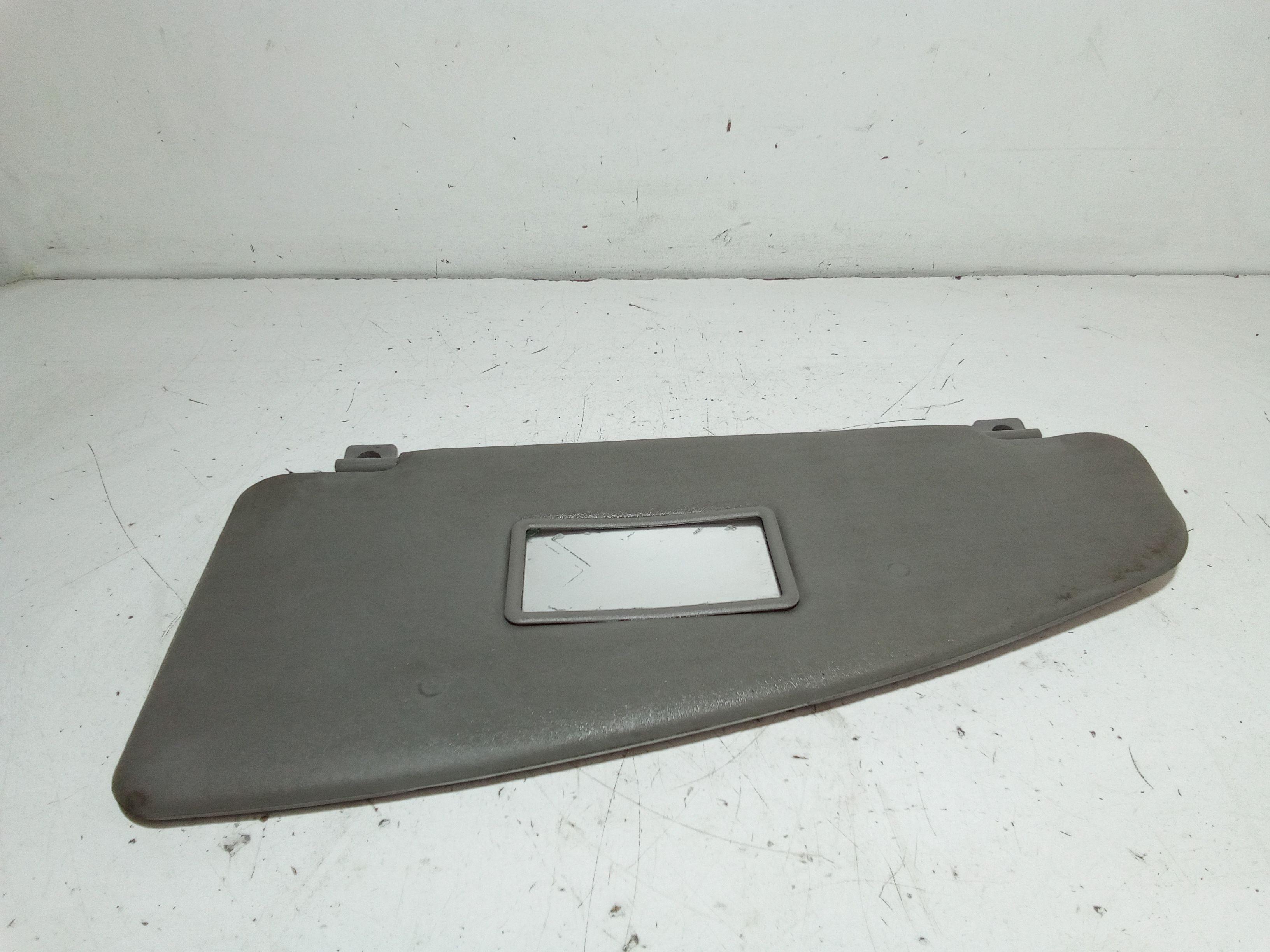 Aletta Parasole Parabrezza Destro 735294014 Usato