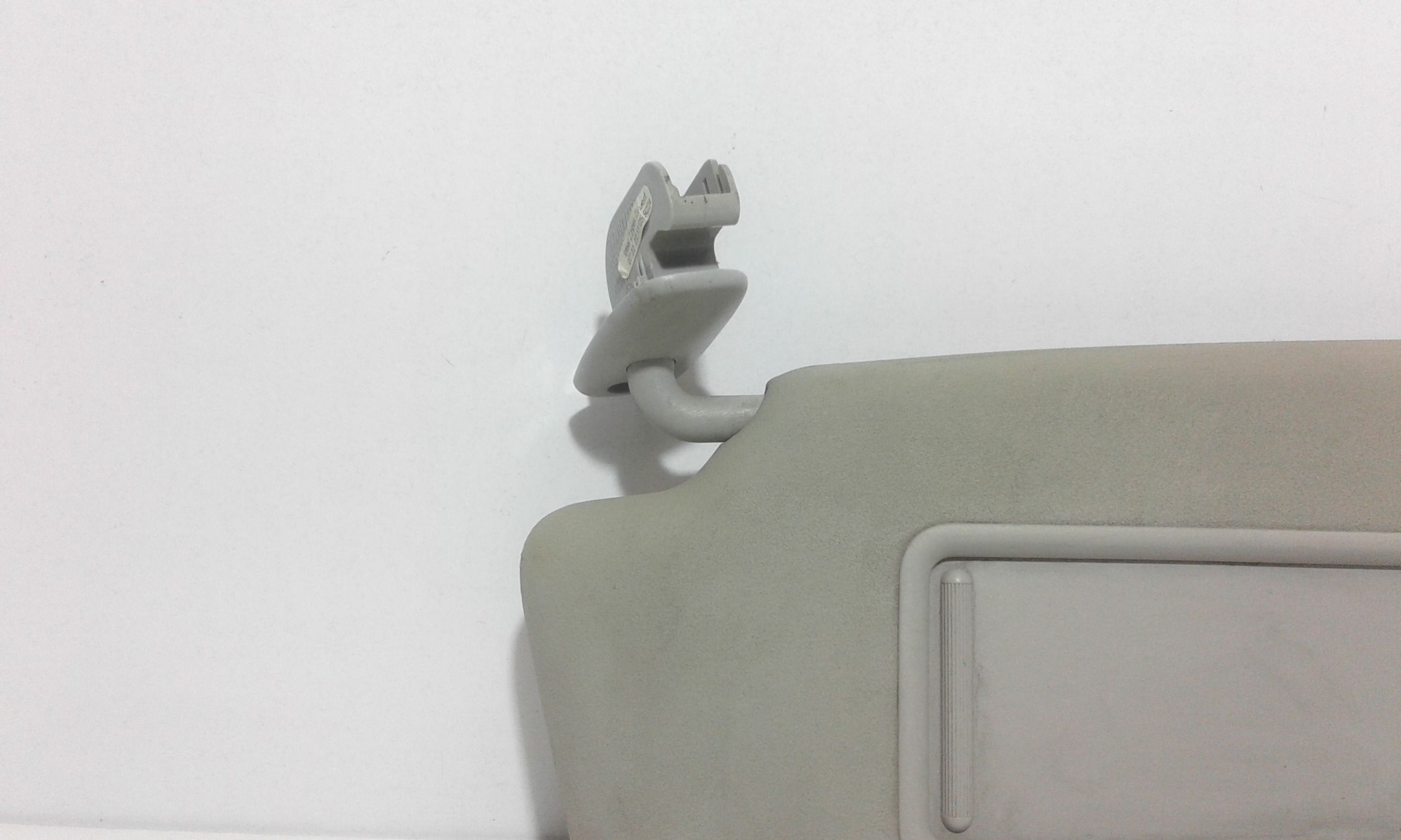 Aletta Parasole Parabrezza Sinistro 8P0857551AE5B9 Usato