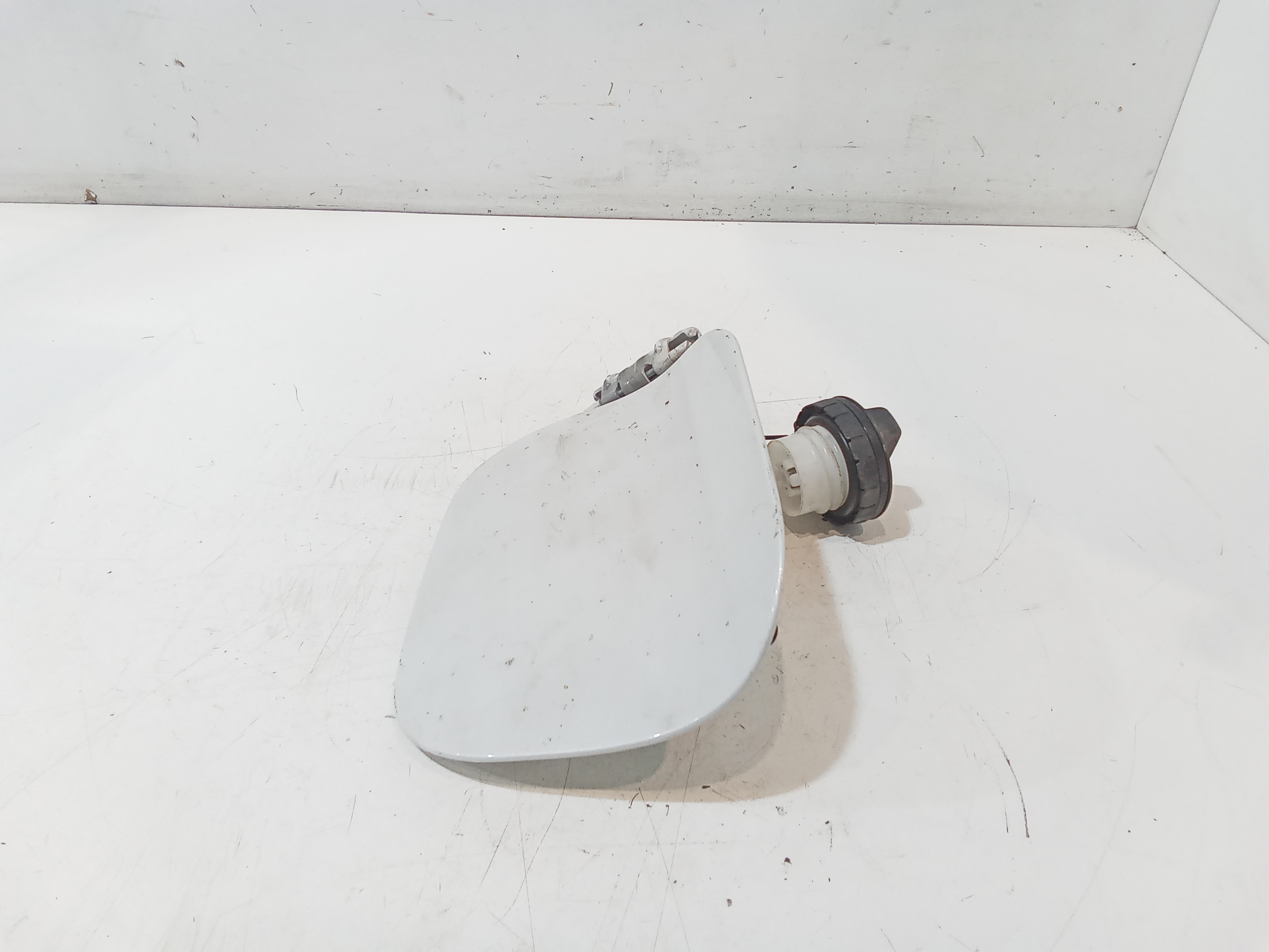 Sportello Carburante 77350F4010 Usato