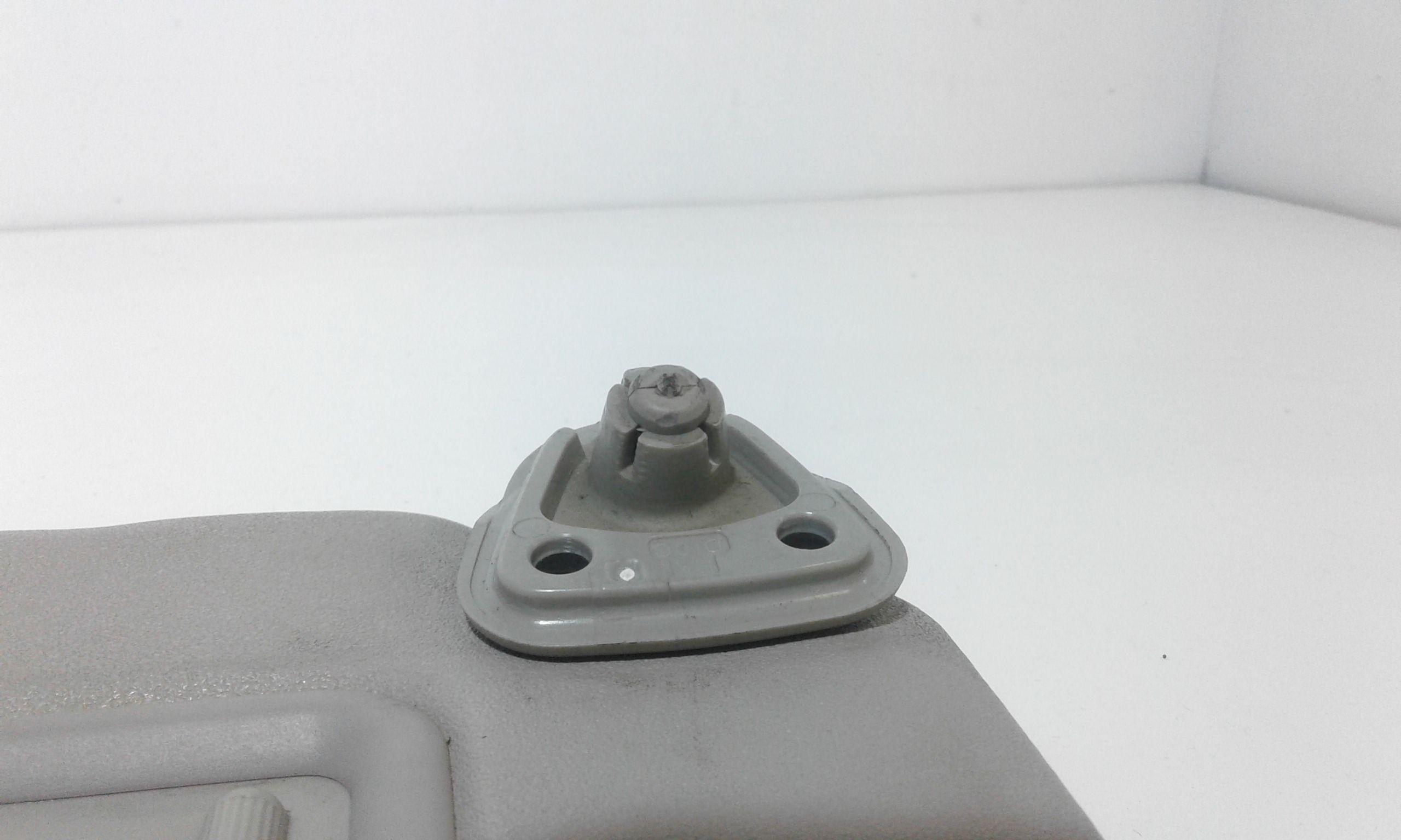 Aletta Parasole Parabrezza Destro 74320B1050B1 Usato