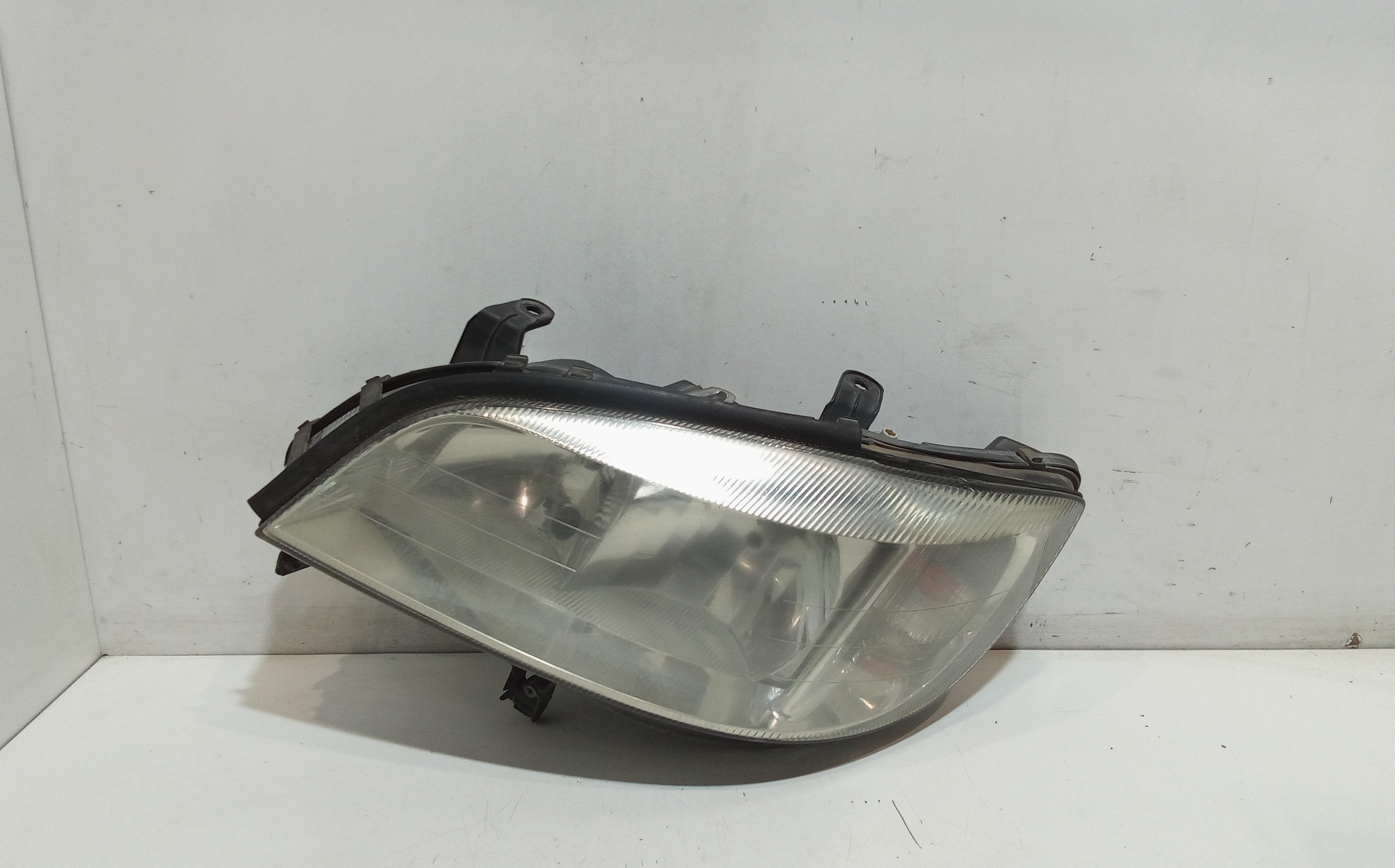 Proiettore Sinistro 9118791 Usato