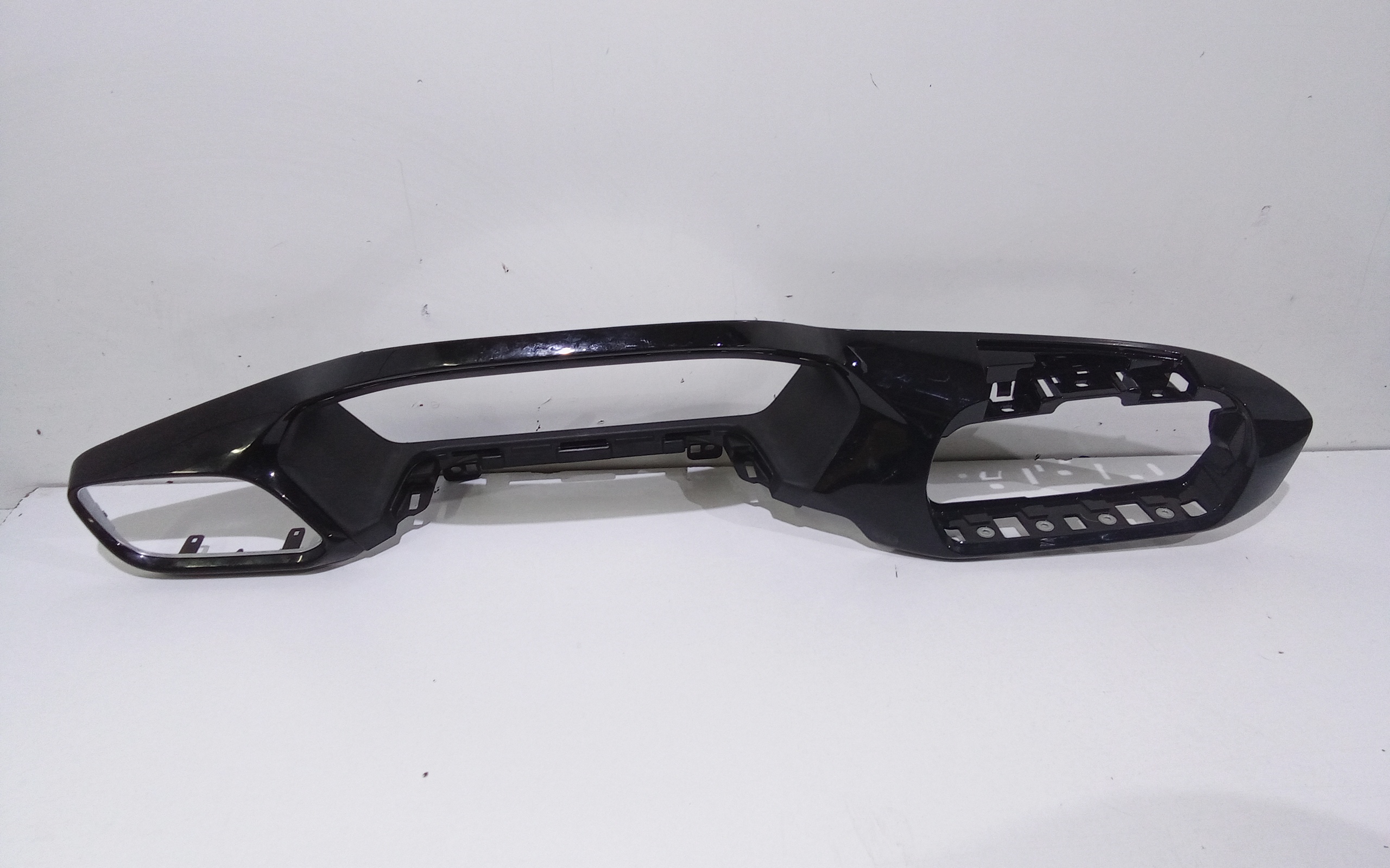 Rivestimento Centr. Cruscotto, Mascherina Portastrumenti Centr. Cruscotto Usato