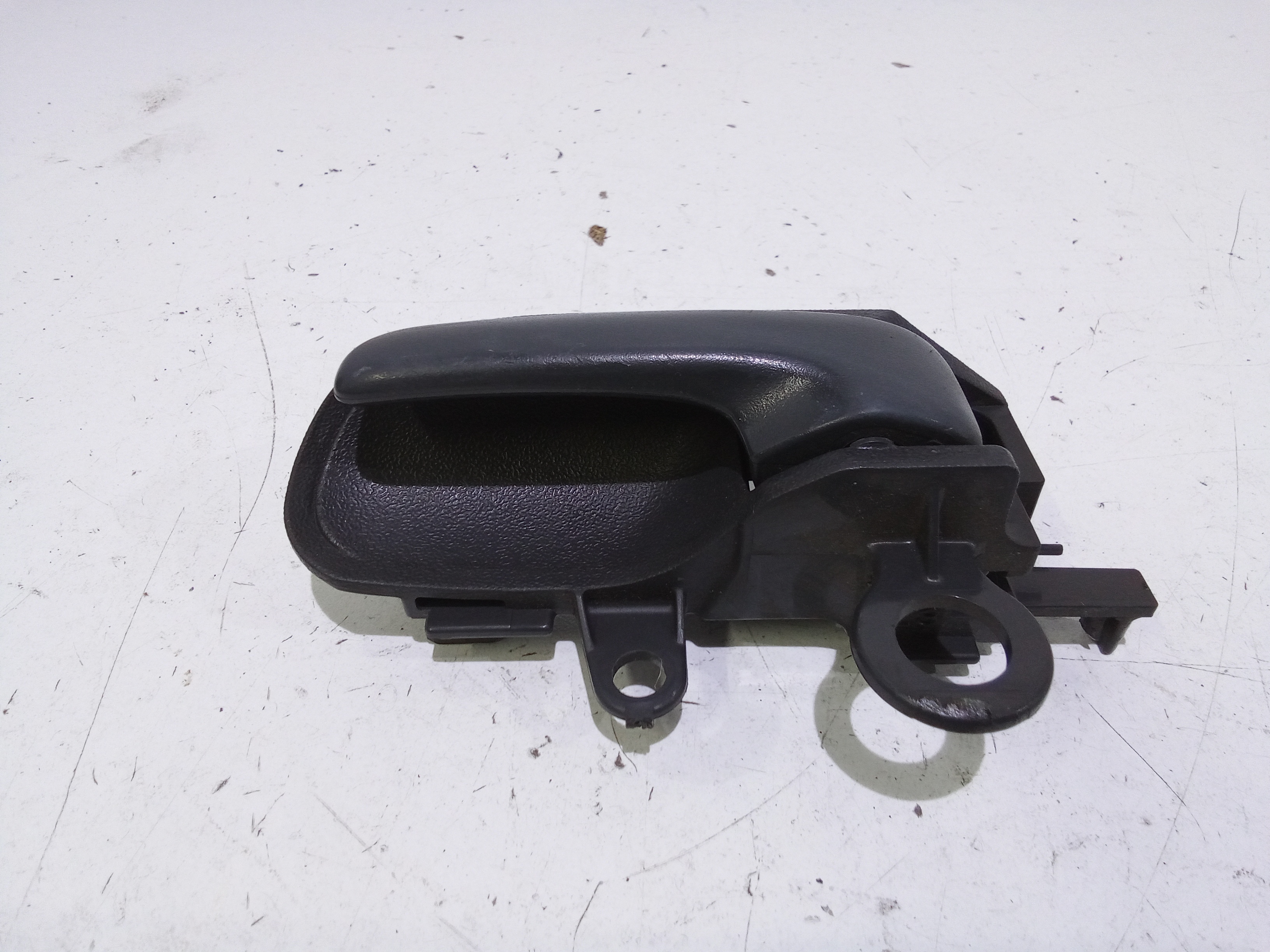 Maniglia Int. Apertura Porta Ant. Sinistro 6920652010B0 Usato