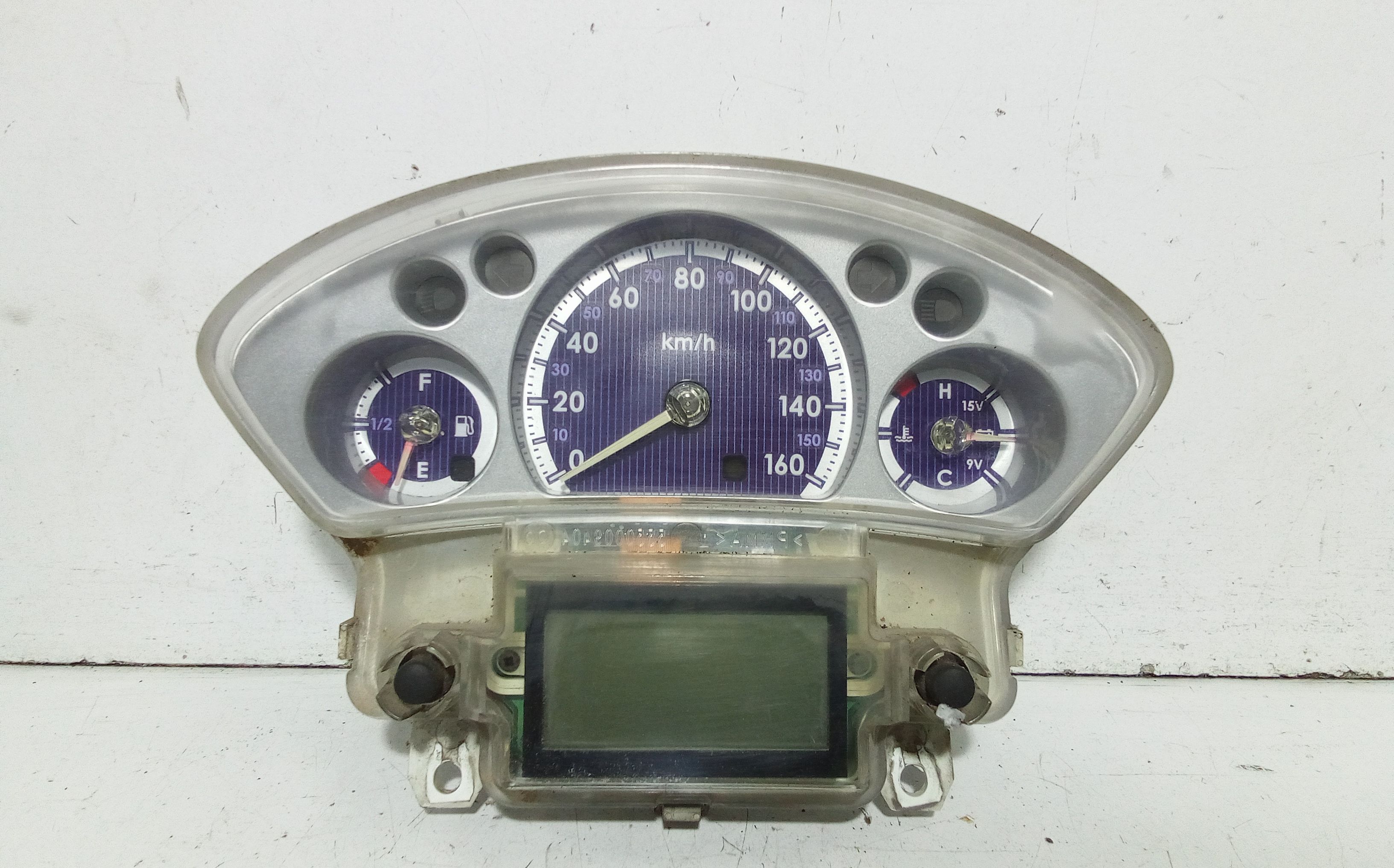 Quadro Portastrumenti Usato