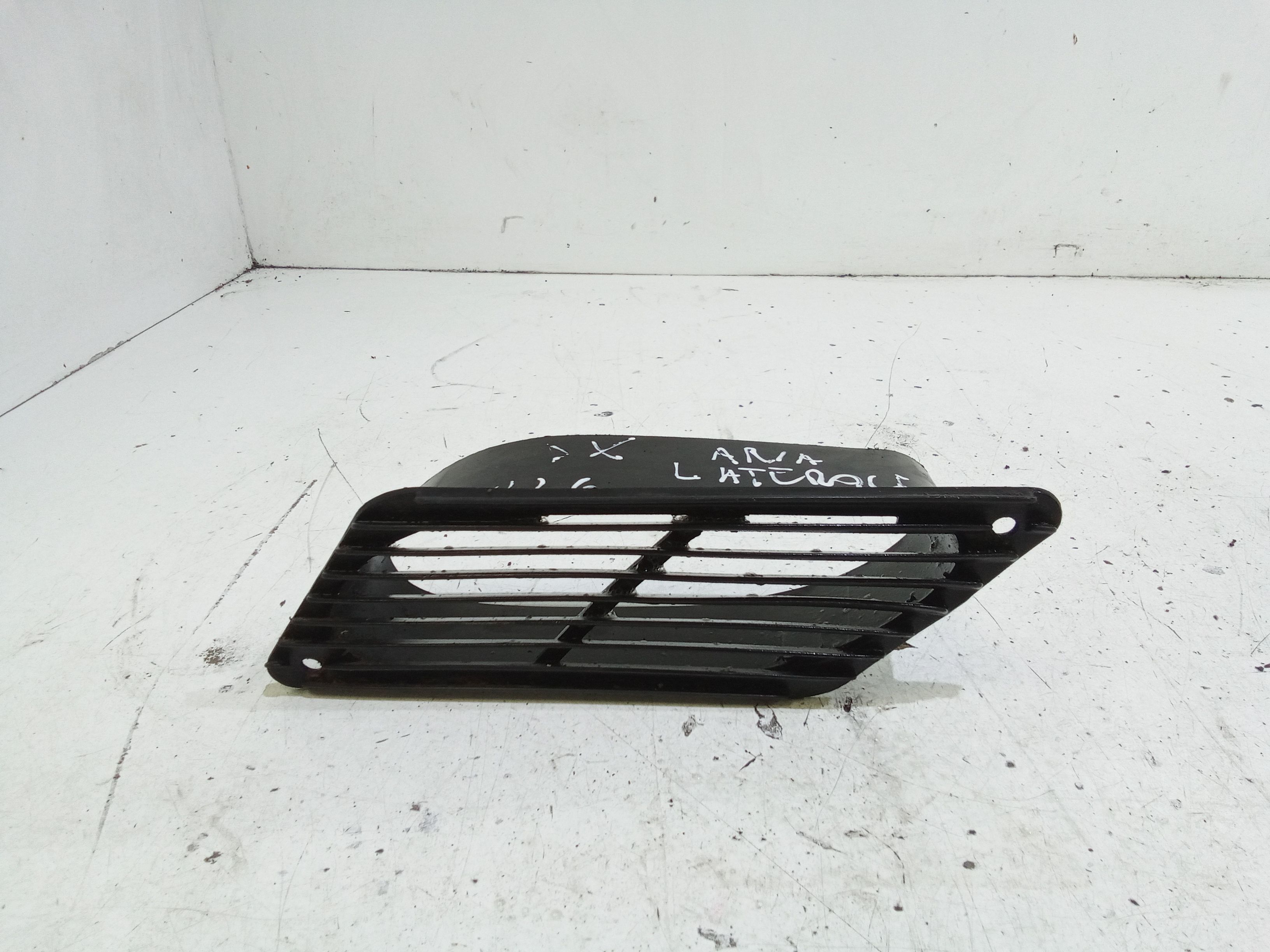 Condotto Aria Bocchette Lat. Cruscotto Destro Usato